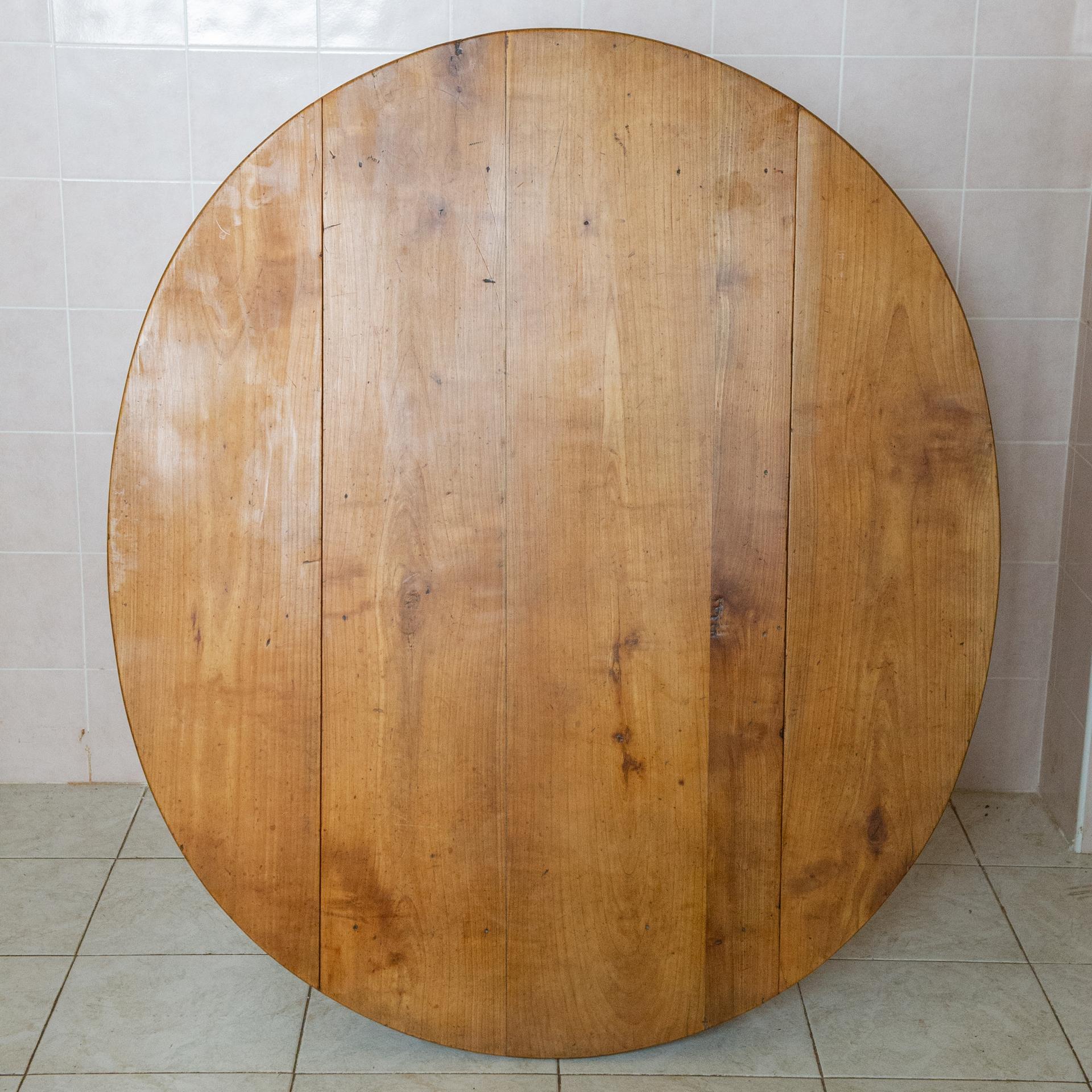 antique table with wheels