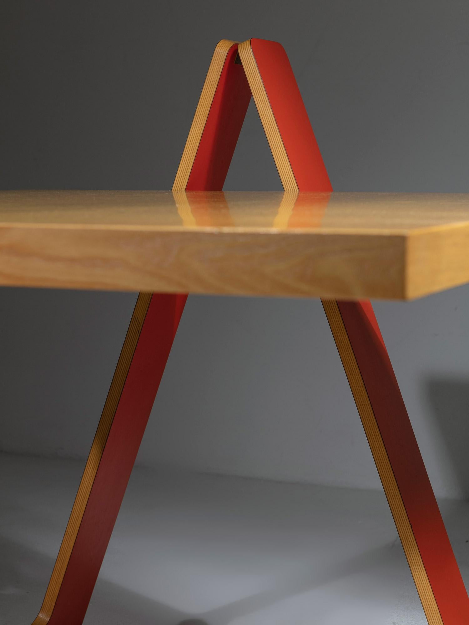 Folding Red Laminate Plywood Desk by Pamio and Toso for Stilwood, Italy, 1970s For Sale 2