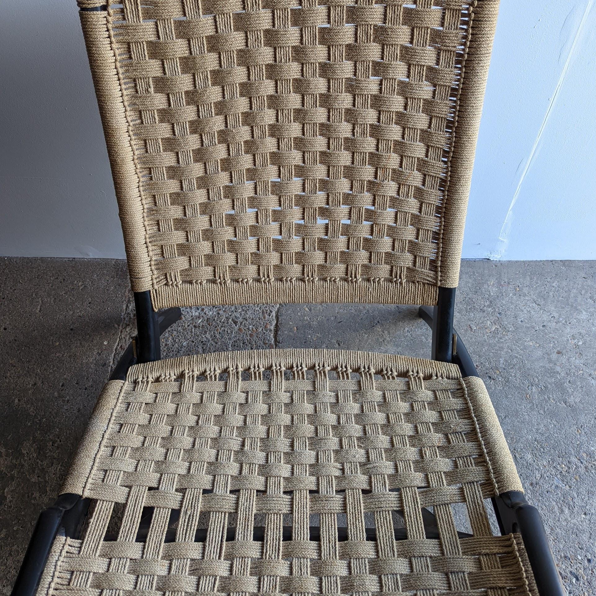 Scandinavian Modern Folding Rope Chair 1950s, in the manner of Hans Wegner, Black Frame For Sale
