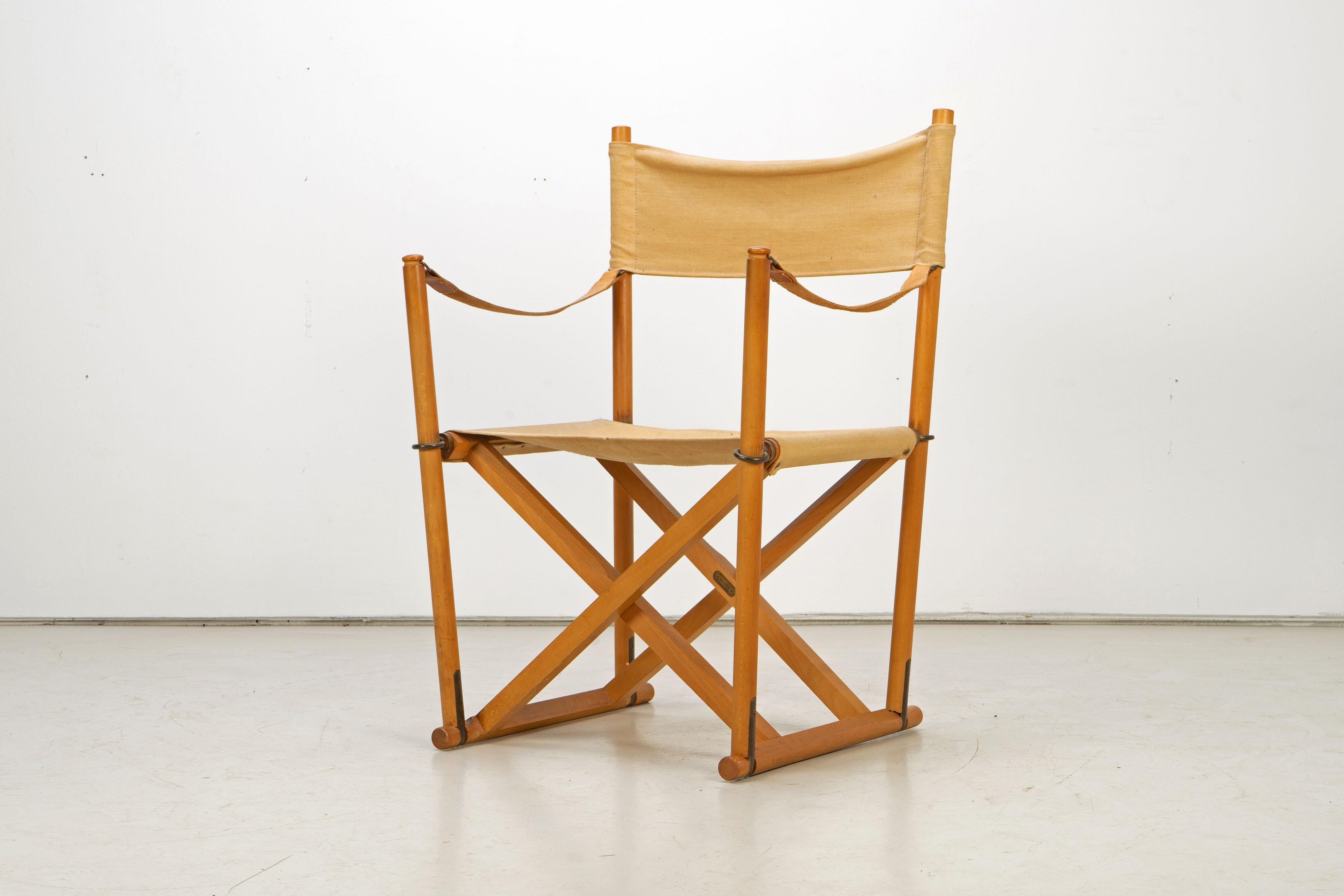 Beautifully patinated safari chair by Mogens Koch, manufactured in the 1960s.