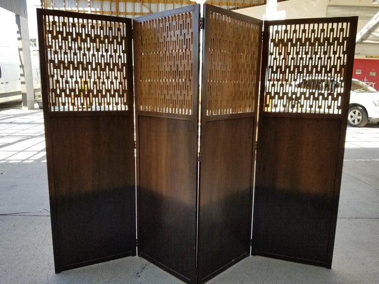 Folding Screen / Room Divider with Carved Polynesian Figures For Sale 3