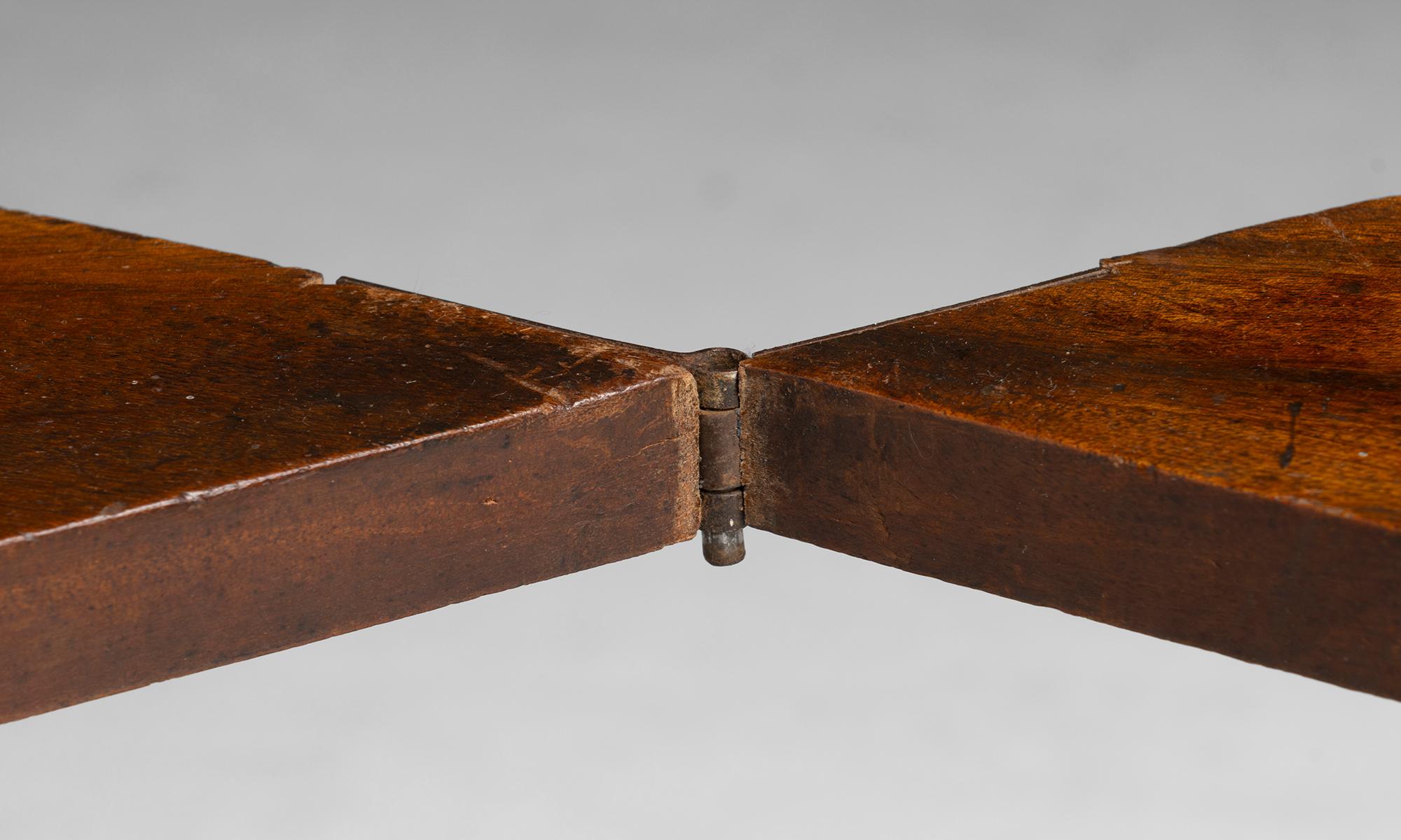 Folding Side Table, France circa 1960 For Sale 3