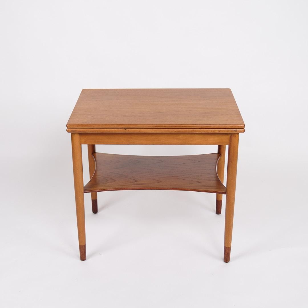 Mid-Century Modern Folding Table In Teak & Beech With Brass Fittings By Børge Mogensen From 1950s For Sale