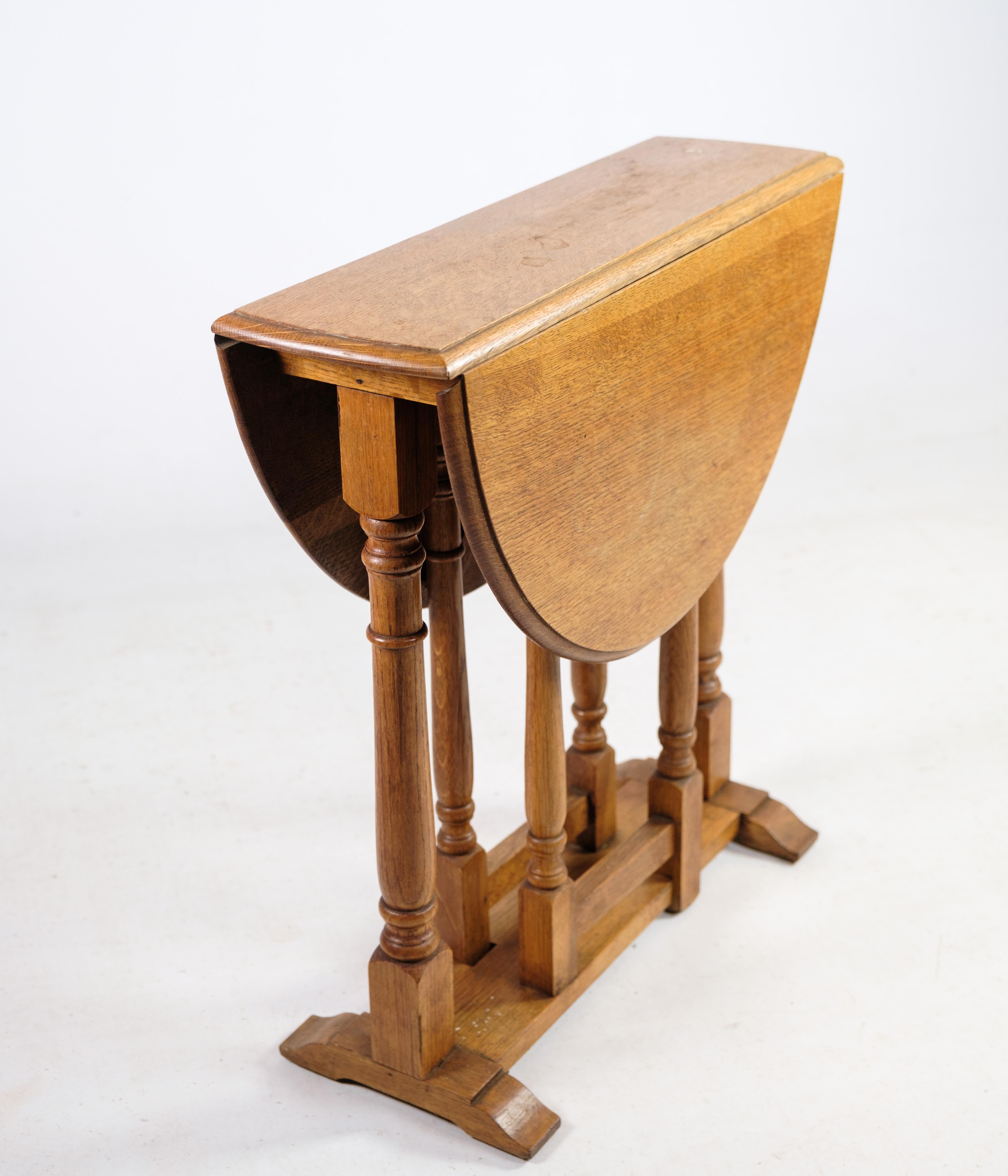 Folding Table Made In Oak From 1890s For Sale 7