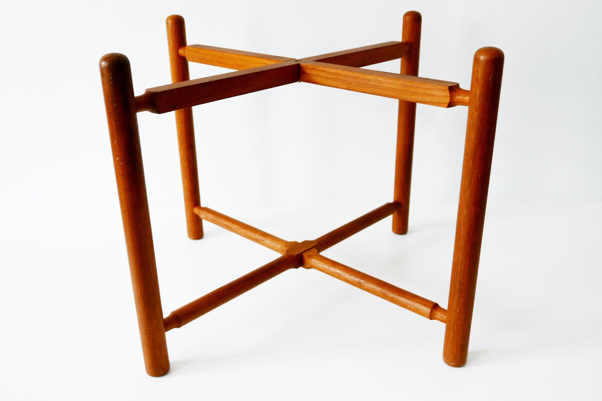 Folding Tray Coffee Table AT35 by Hans Wegner 'Attr.' for Andreas Tuck, 1960s For Sale 9