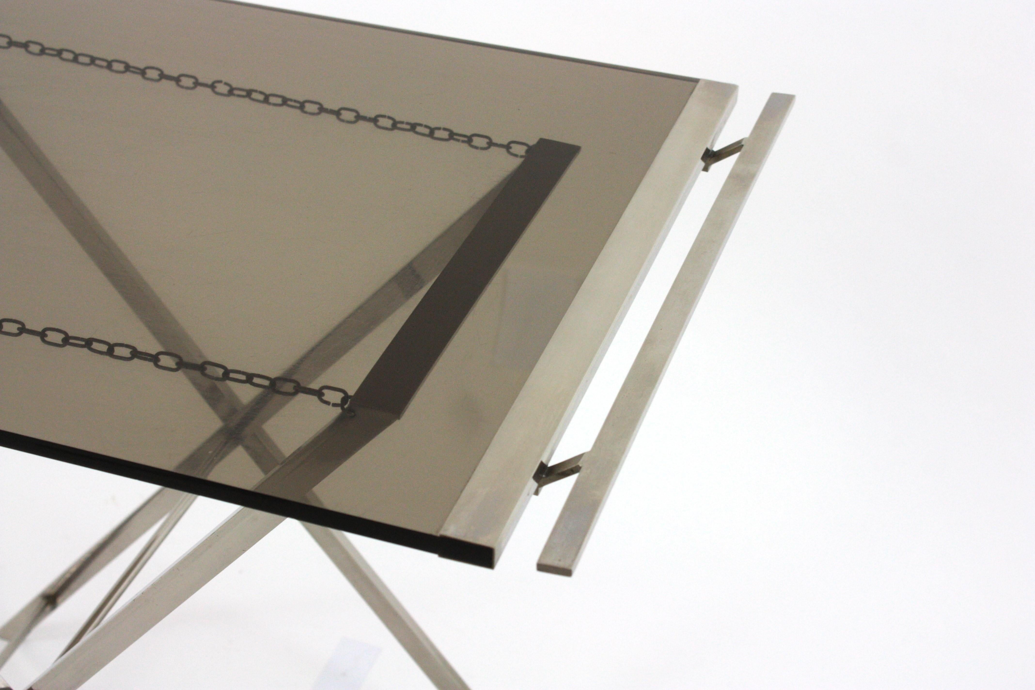 Table à plateau pliant/table de cocktail en lucite fumée et chrome, France, 1970 en vente 2