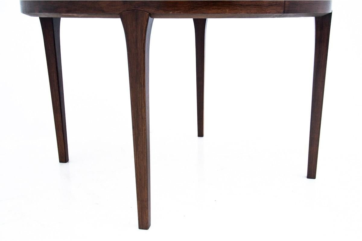 Folding Vintage Walnut Table, Denmark, 1960s In Good Condition In Chorzów, PL
