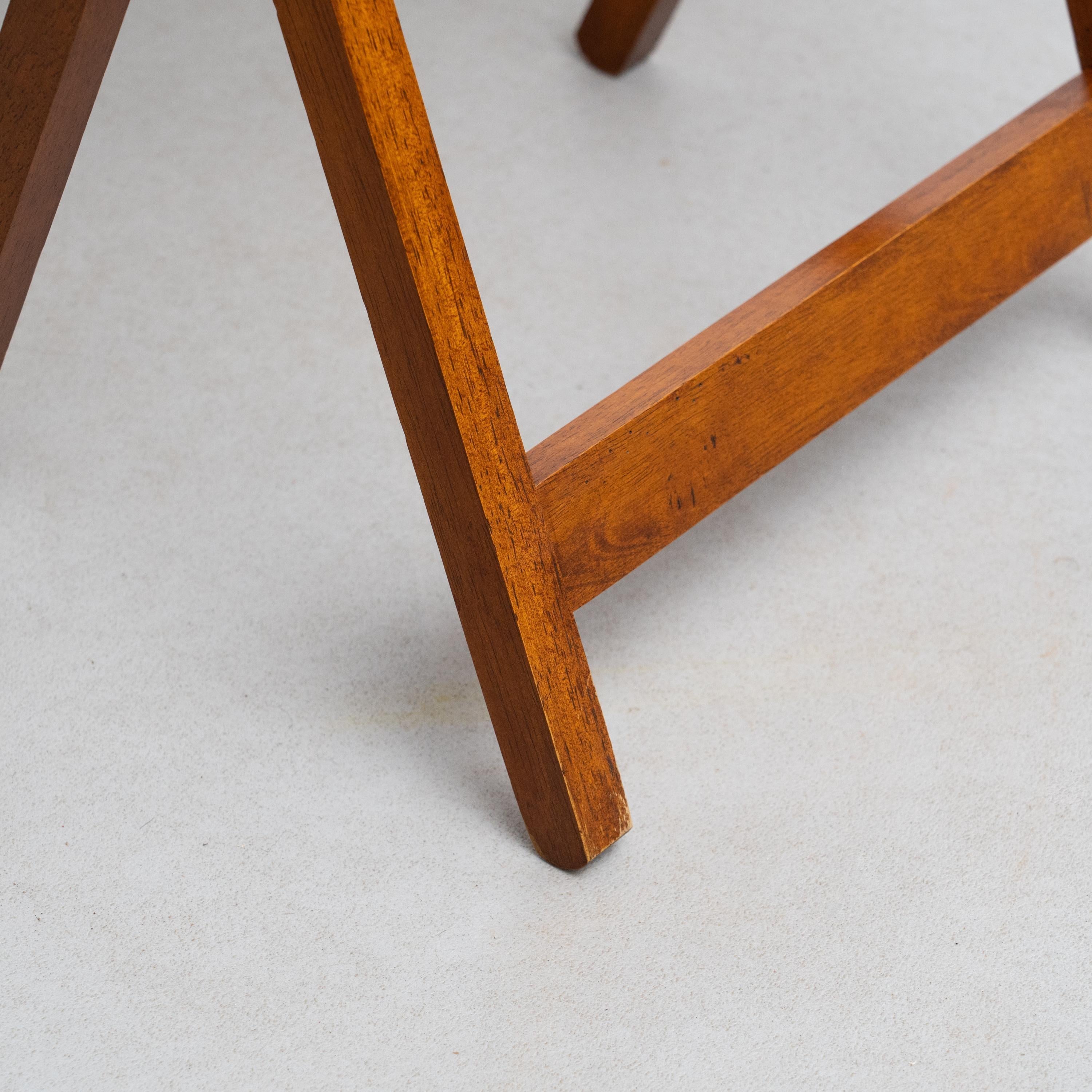 Table en bois Foldes, vers 1960 en vente 2