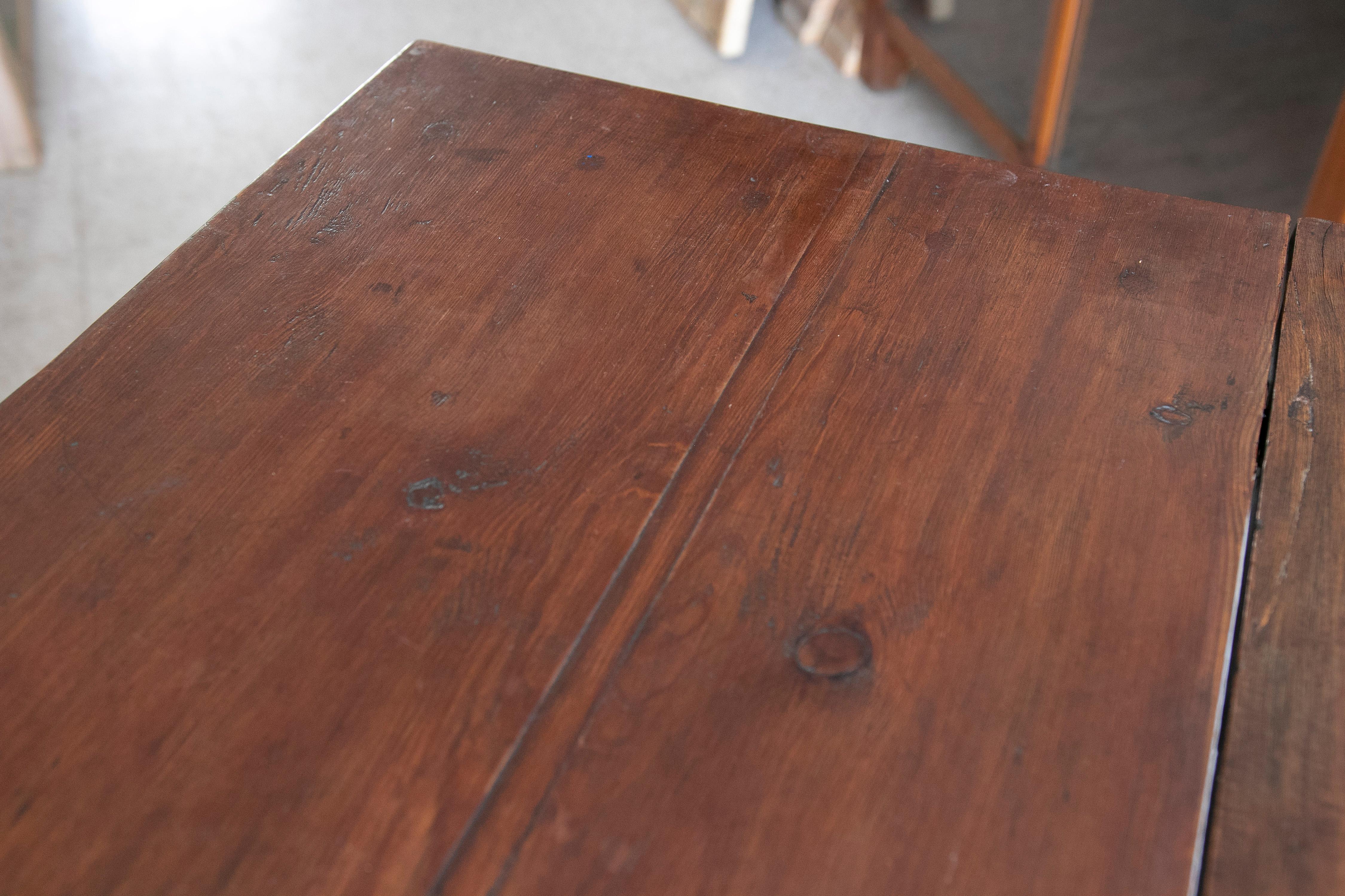 Table d'appoint pliante en bois avec tiroirs latéraux en vente 11