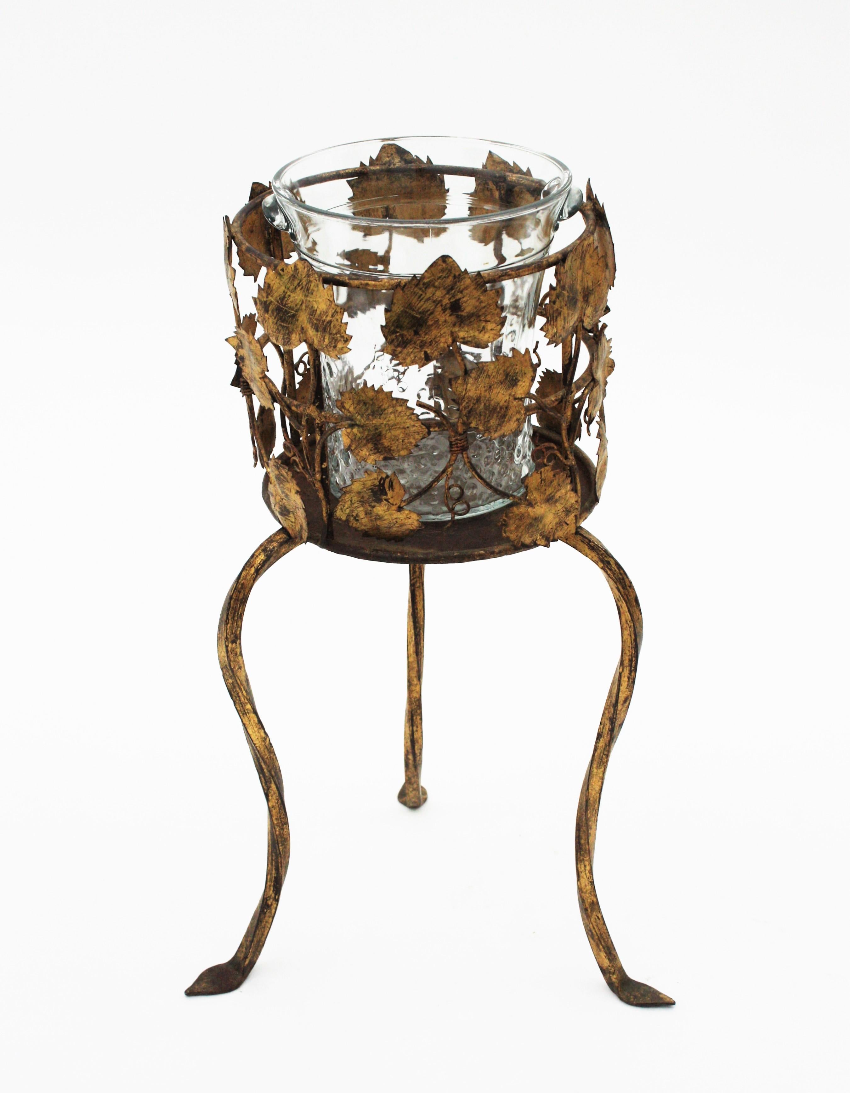 Champagne Wine Cooler Stand Ice Bucket / Drinks Stand, Foliage Design, Gilt Iron For Sale 6