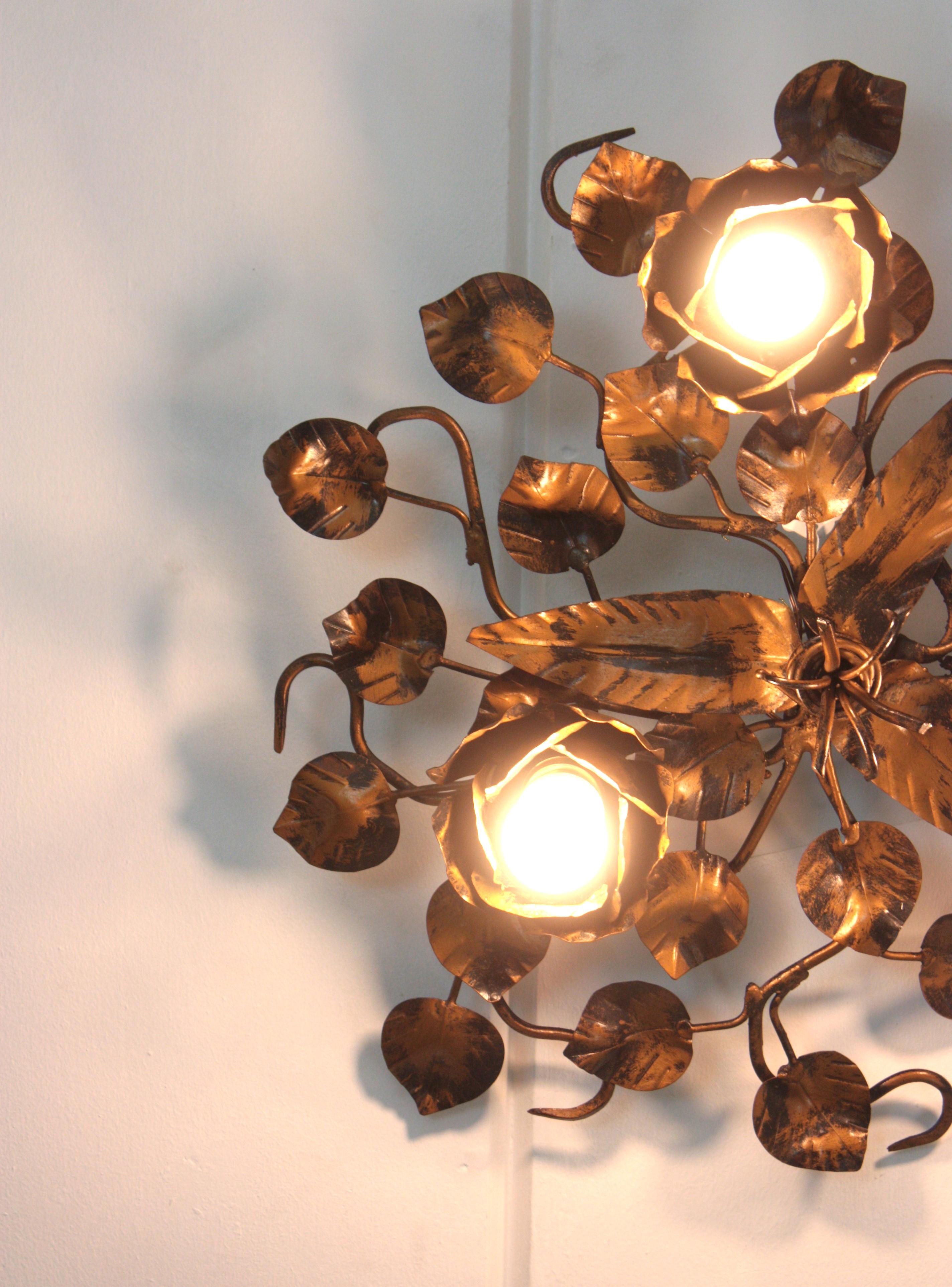 Foliage Floral Flush Mount Ceiling Light Fixture in Bronze Gilt Patinated Iron For Sale 10