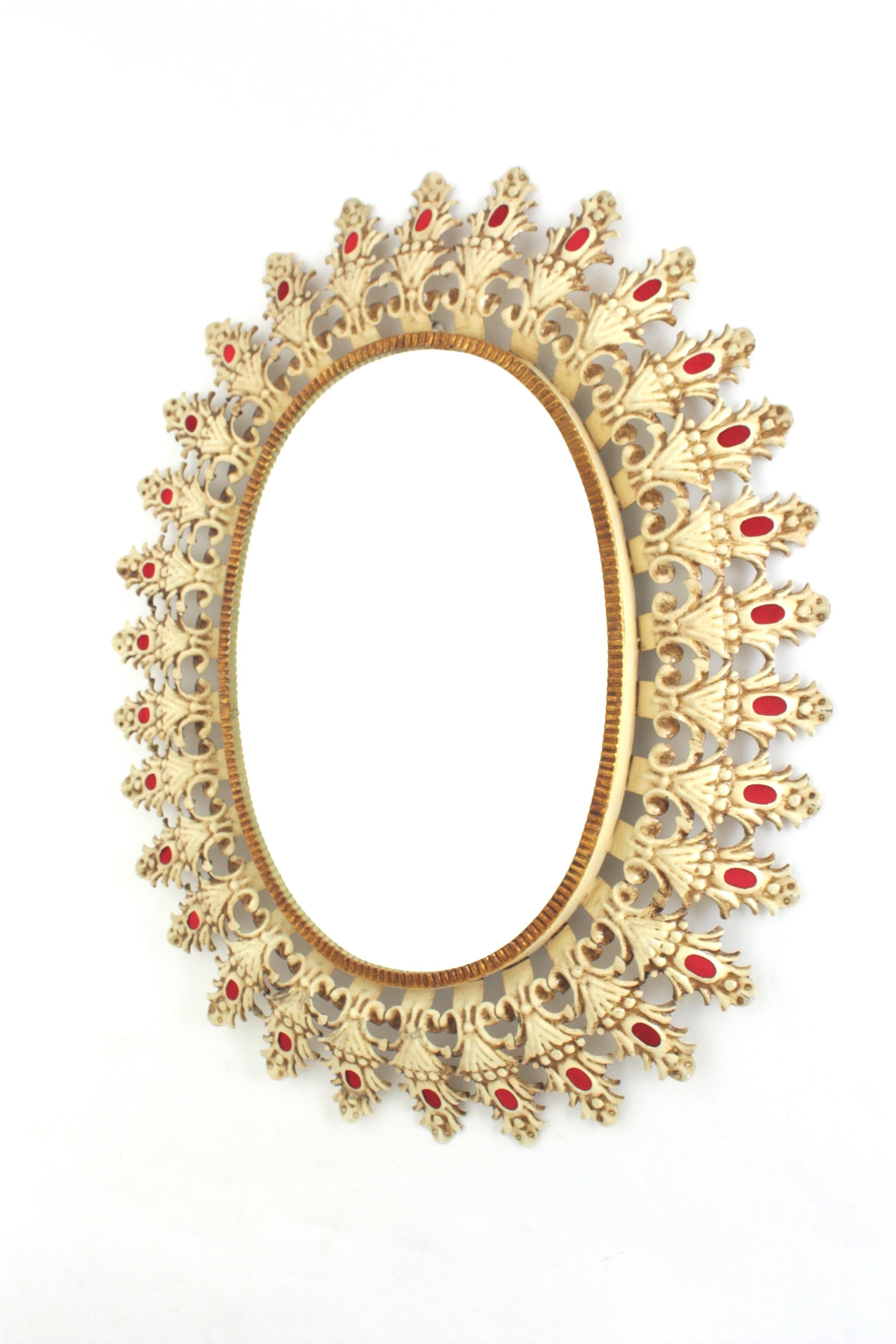 Miroir ovale ensoleillé Foliage, fer laqué beige et velours rouge, années 1950 en vente 2