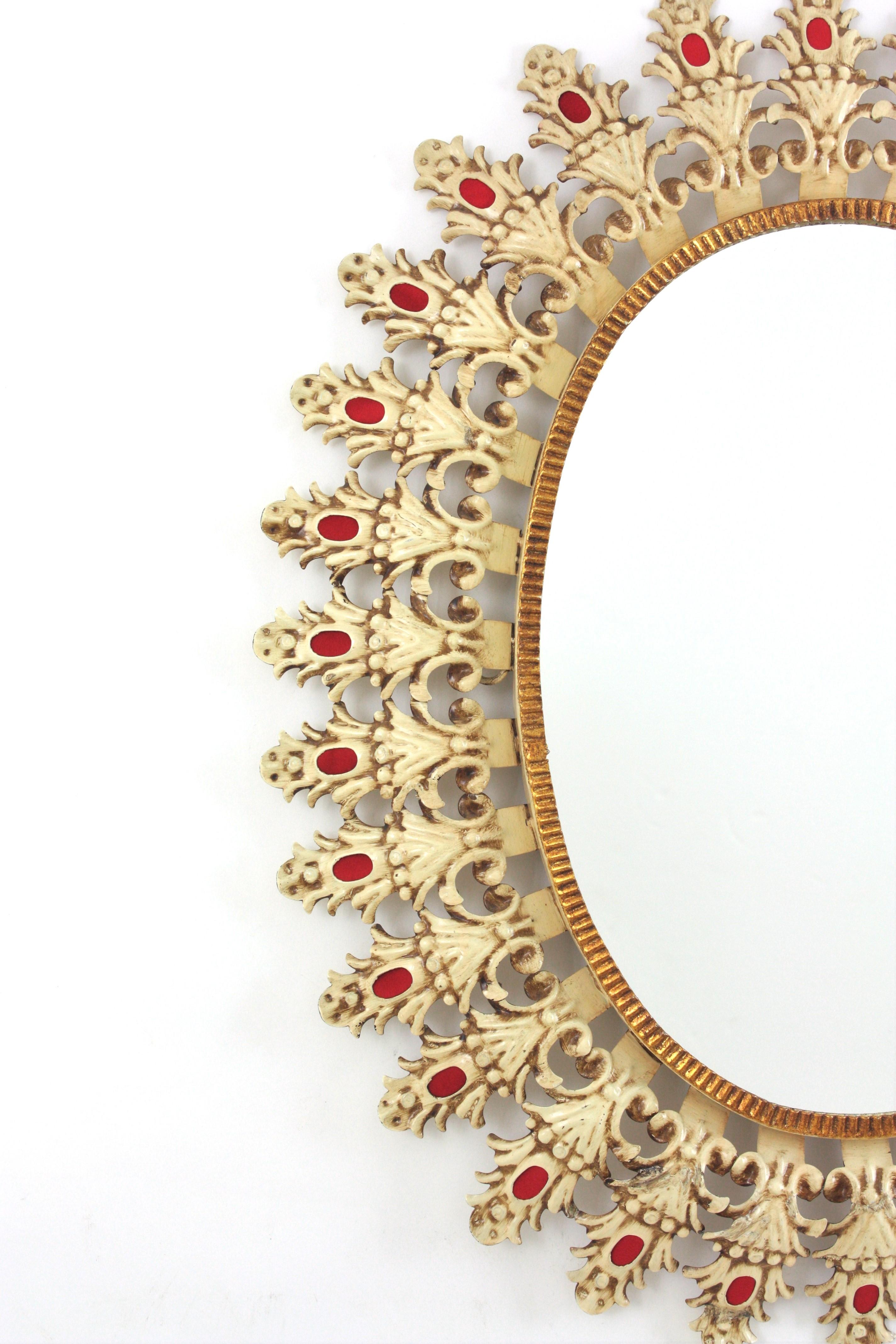 Miroir ovale ensoleillé Foliage, fer laqué beige et velours rouge, années 1950 Bon état - En vente à Barcelona, ES