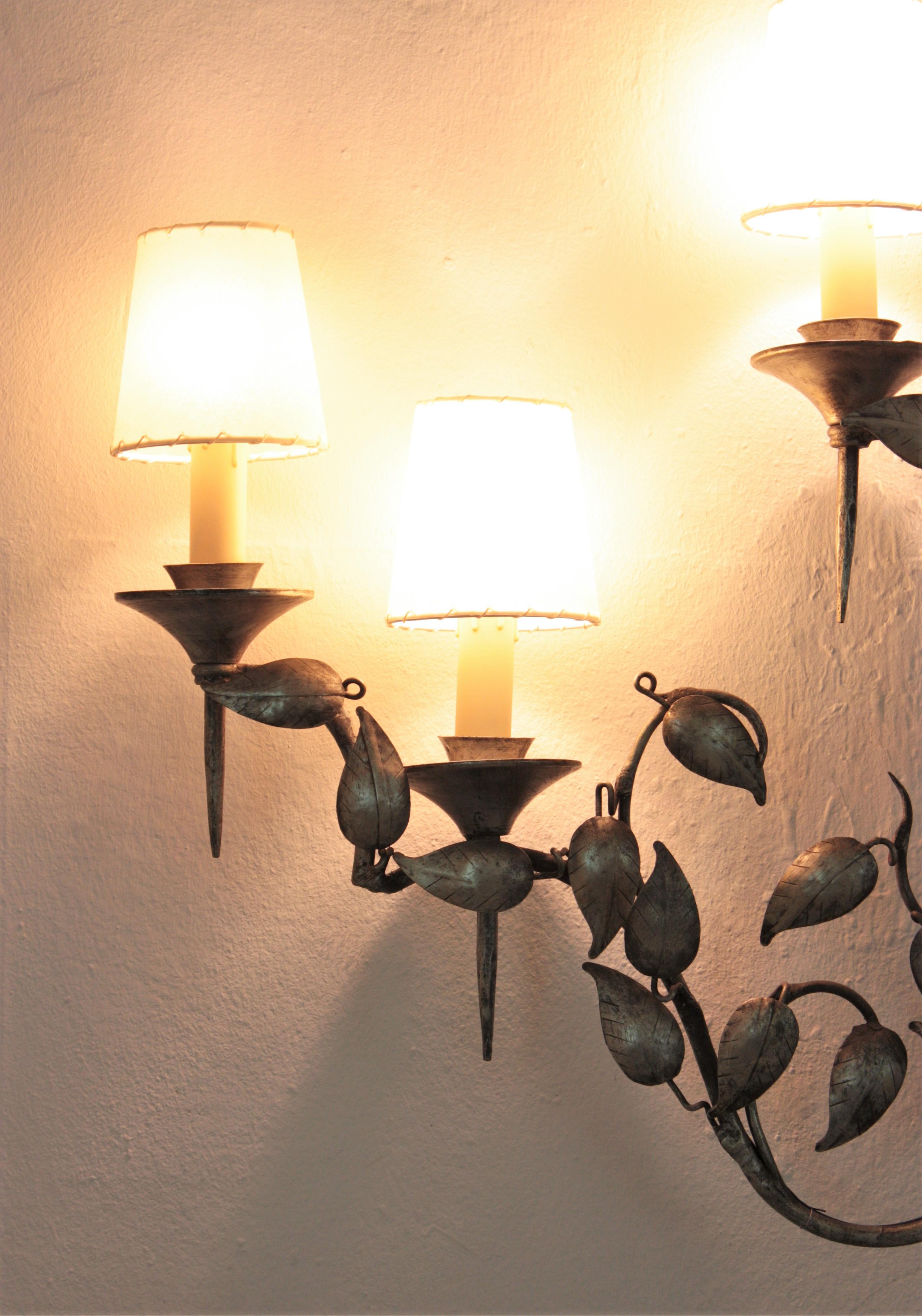 Foliage Wall Sconce with Three Torch Lights in Silver Patinated Iron, 1950s For Sale 1