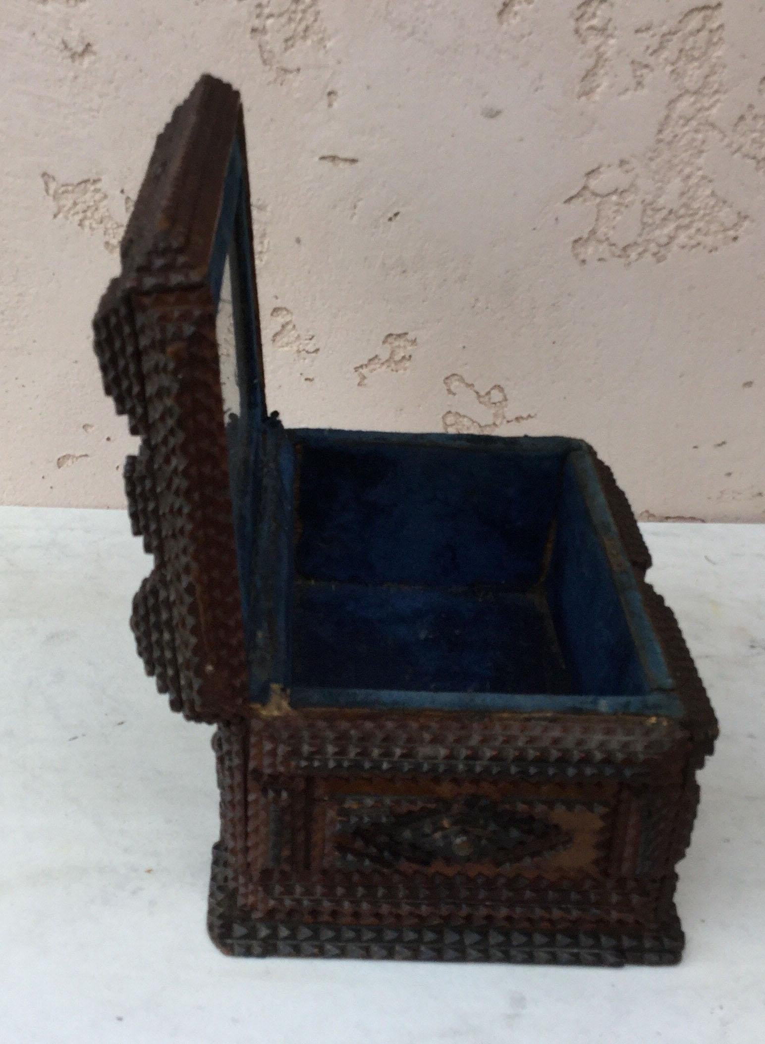 Folk Art 19th Century French Tramp Box For Sale 2