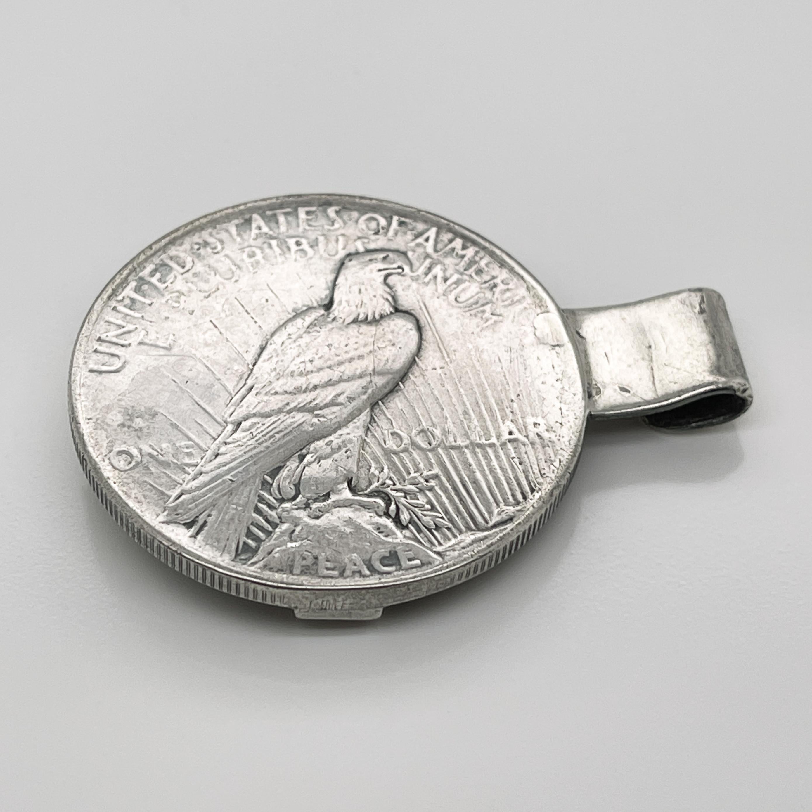 Folk-Art-Gürtelschnalle aus 2 antiken Liberty Peace Silber-Dollarmünzen im Angebot 4