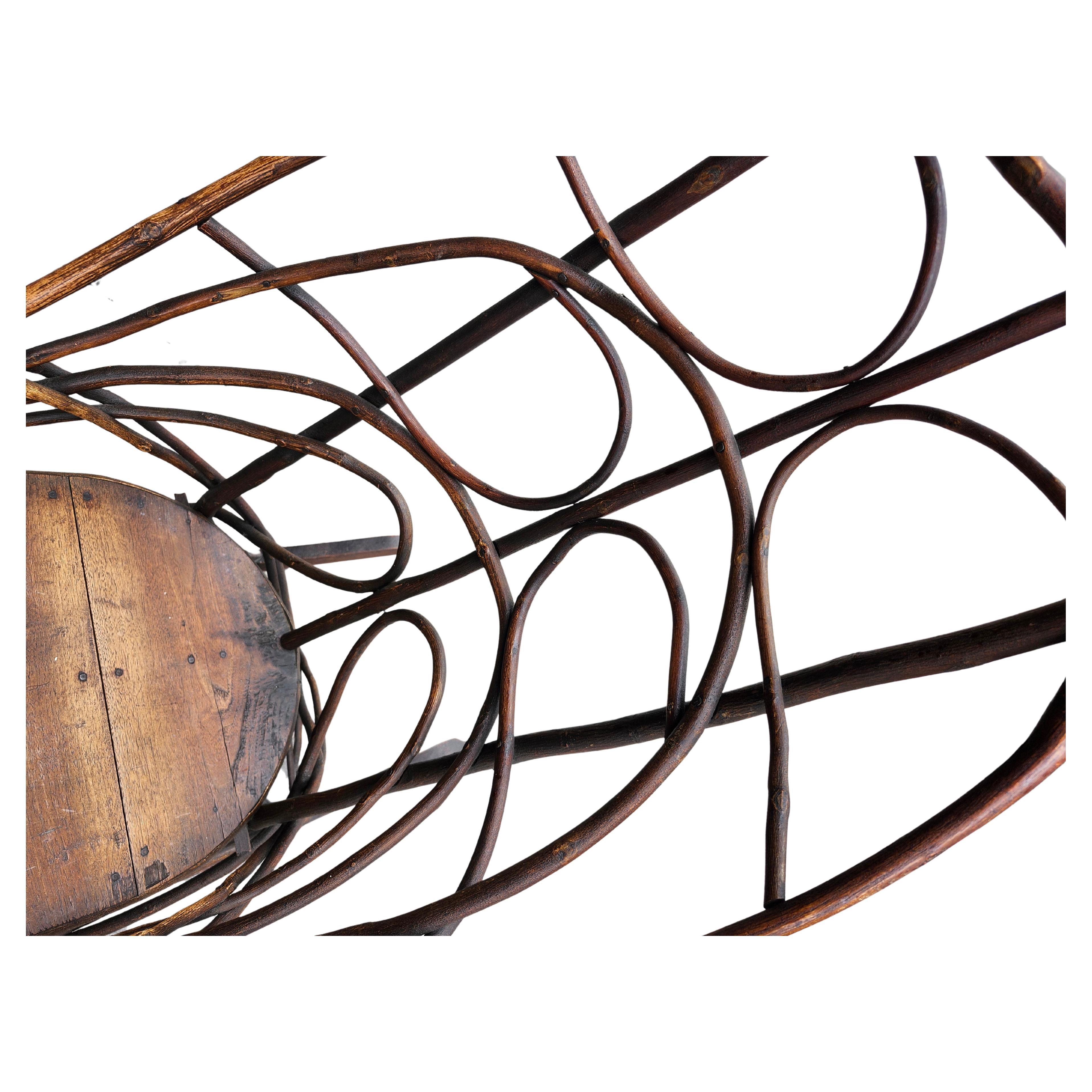 Sedia a dondolo Folk Art Bent Twig Hand Crafted Adirondack Arts & Crafts C1900 In condizioni buone in vendita a Port Jervis, NY