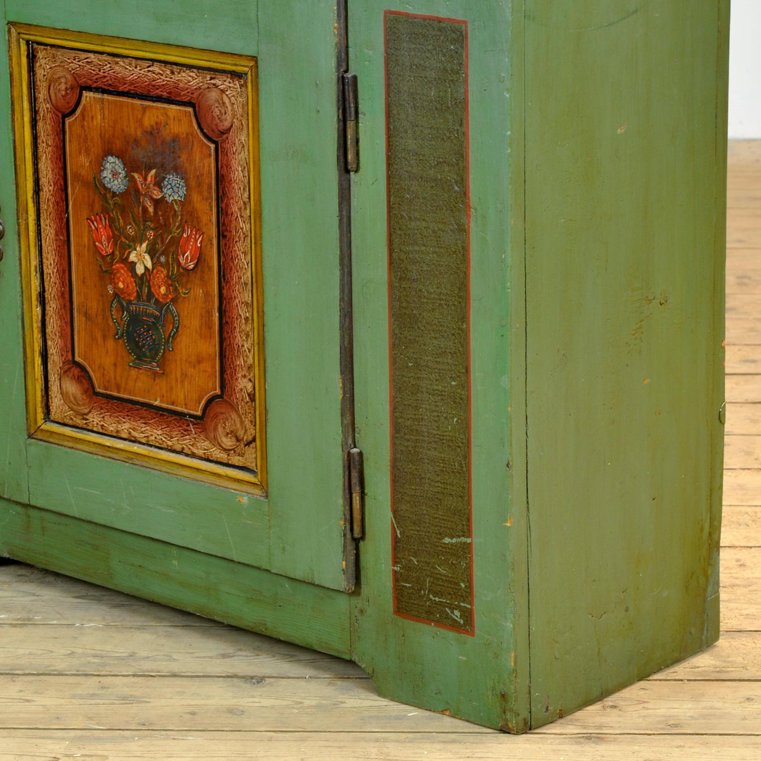 Cabinet d'art populaire, Autriche, vers 1880 en vente 2