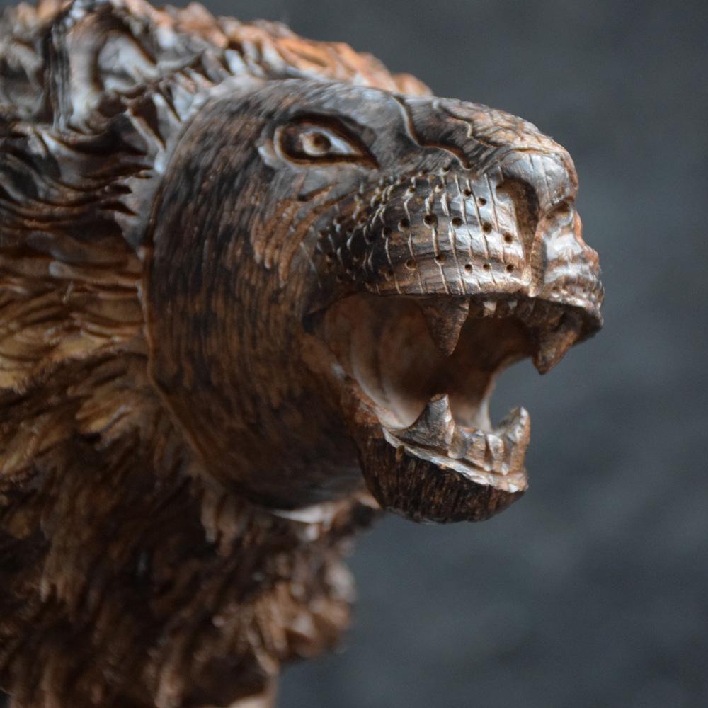 Folk Art Carved Androcles Lion Figure In Good Condition In London, GB