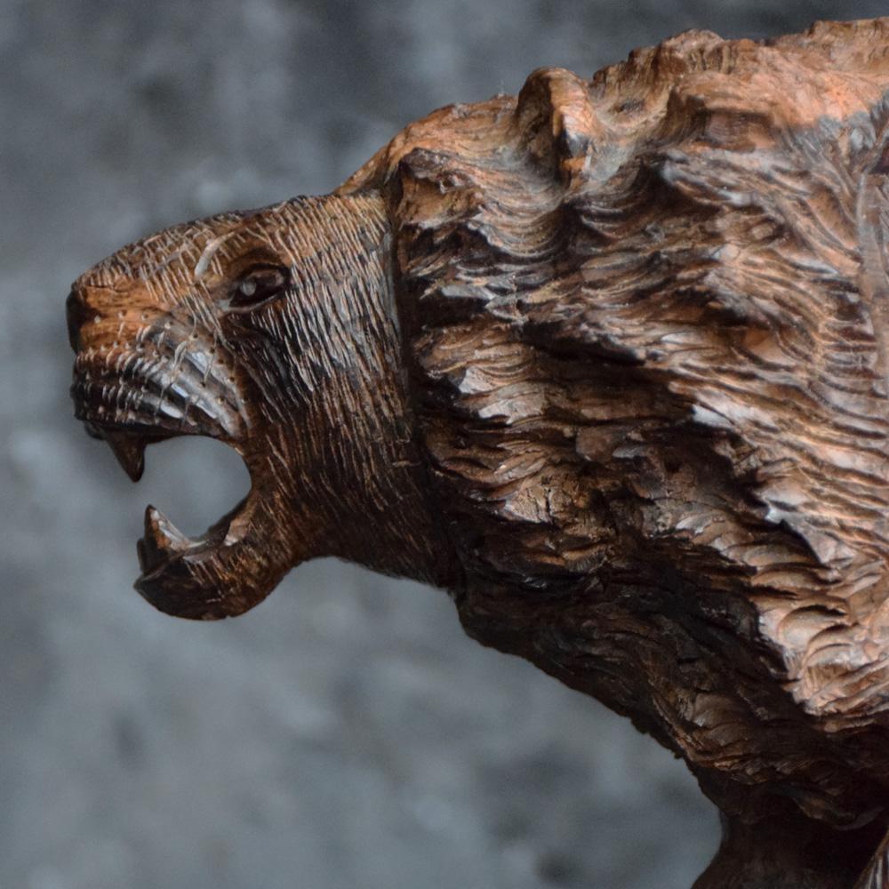 Folk Art Carved Androcles Lion Figure 2