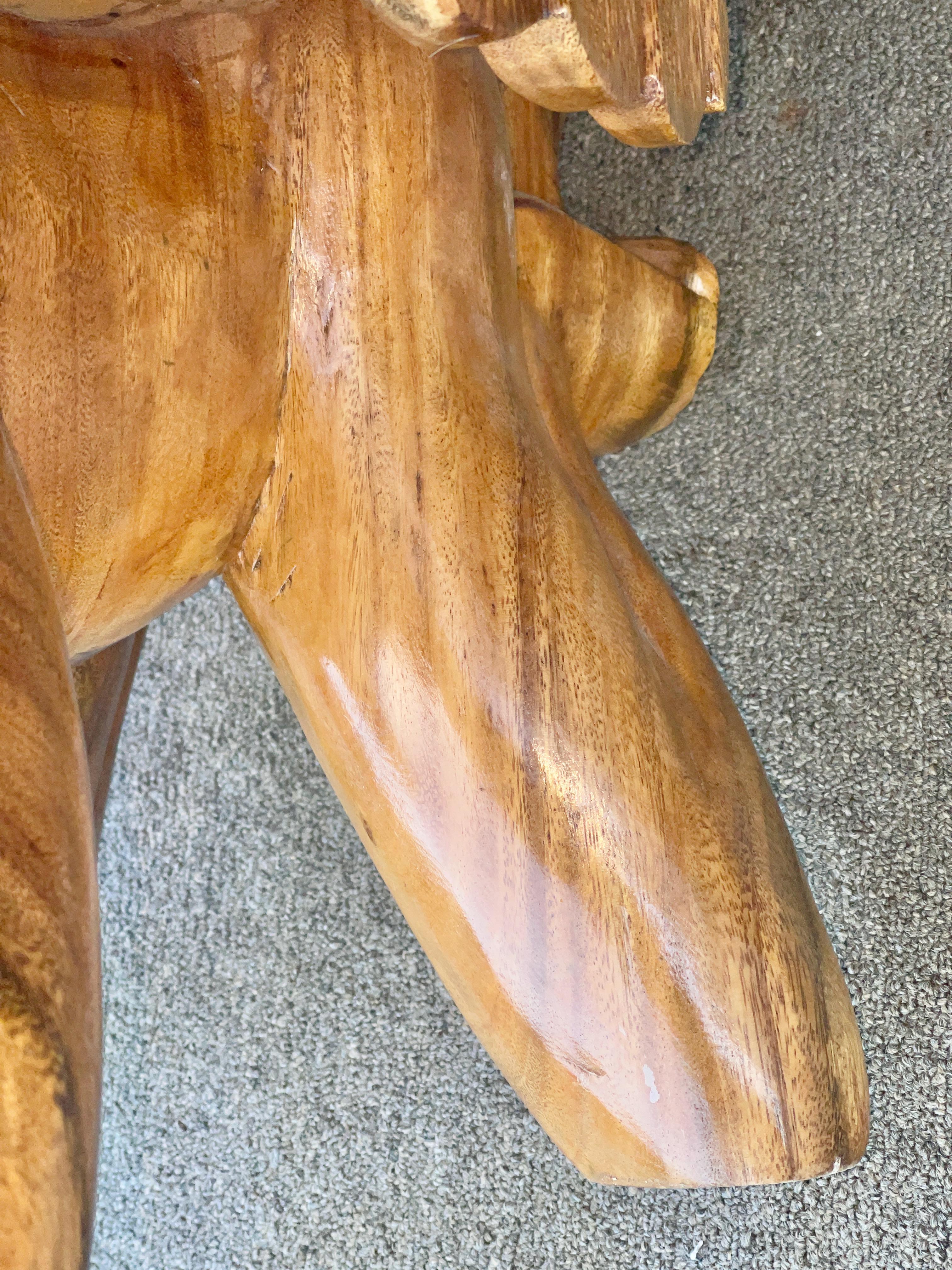 Art Carved Eagle Chairs (chaises à aigle) en vente 9
