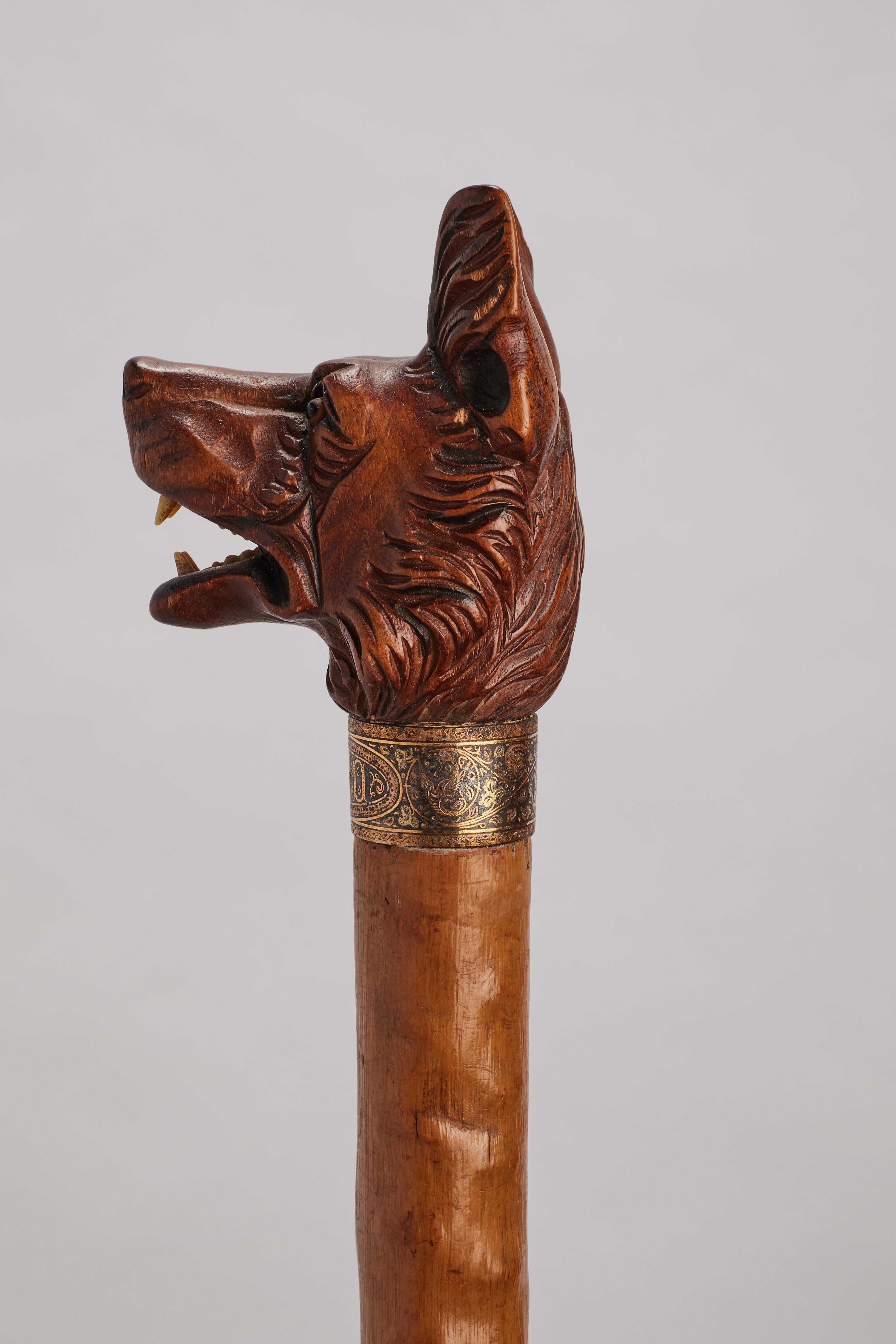 Canne d'art populaire sculptée représentant un chien de berger allemand, Allemagne 1890.  en vente 1