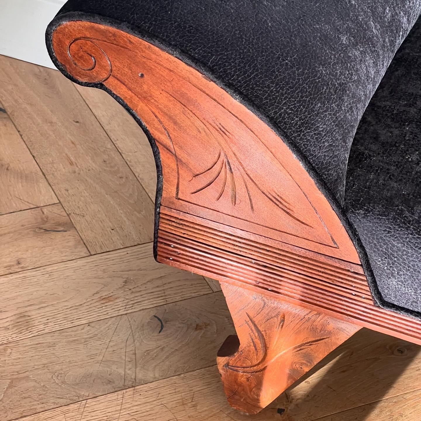 Folk art chaise longue, early 20th century 7
