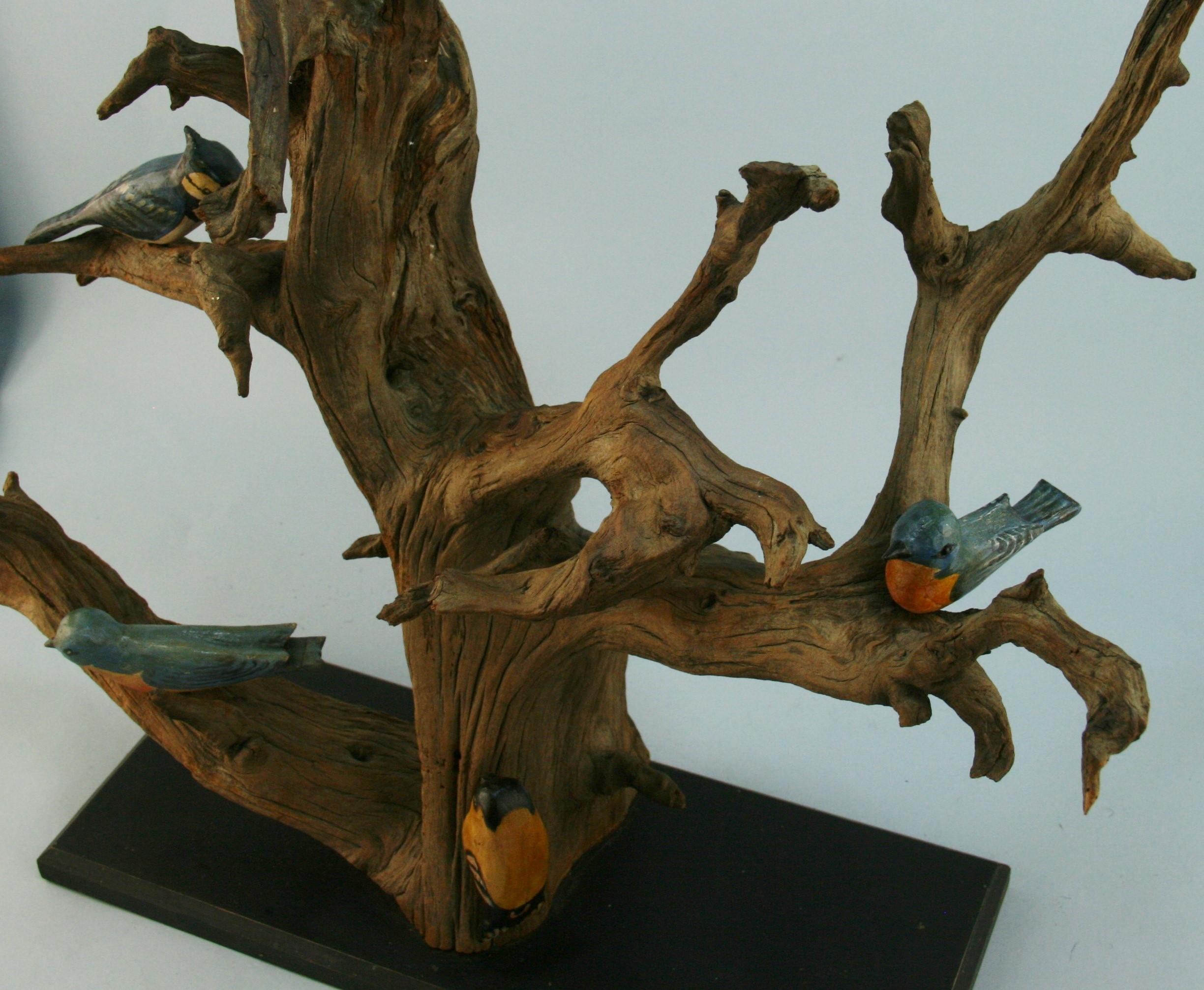 Japanische Holzbaum-Skulptur mit handbemalten Vögeln aus Holz im Angebot 11