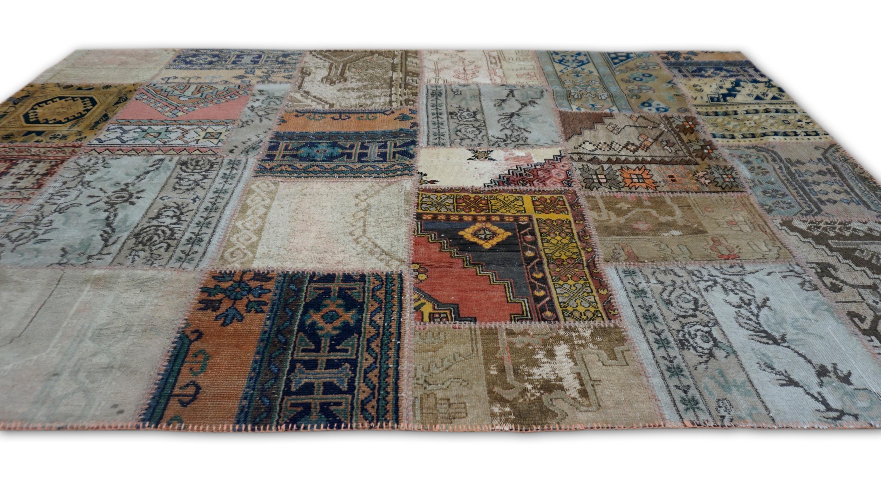 Volkskunst Earthy Colored Patch-Work-Teppich in Patch-Work-Design 6'7''x9'11'' (Handgewebt) im Angebot