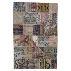 Folk-Art Earthy Colored Patch-Work Designed Rug 6'7''x9'11''