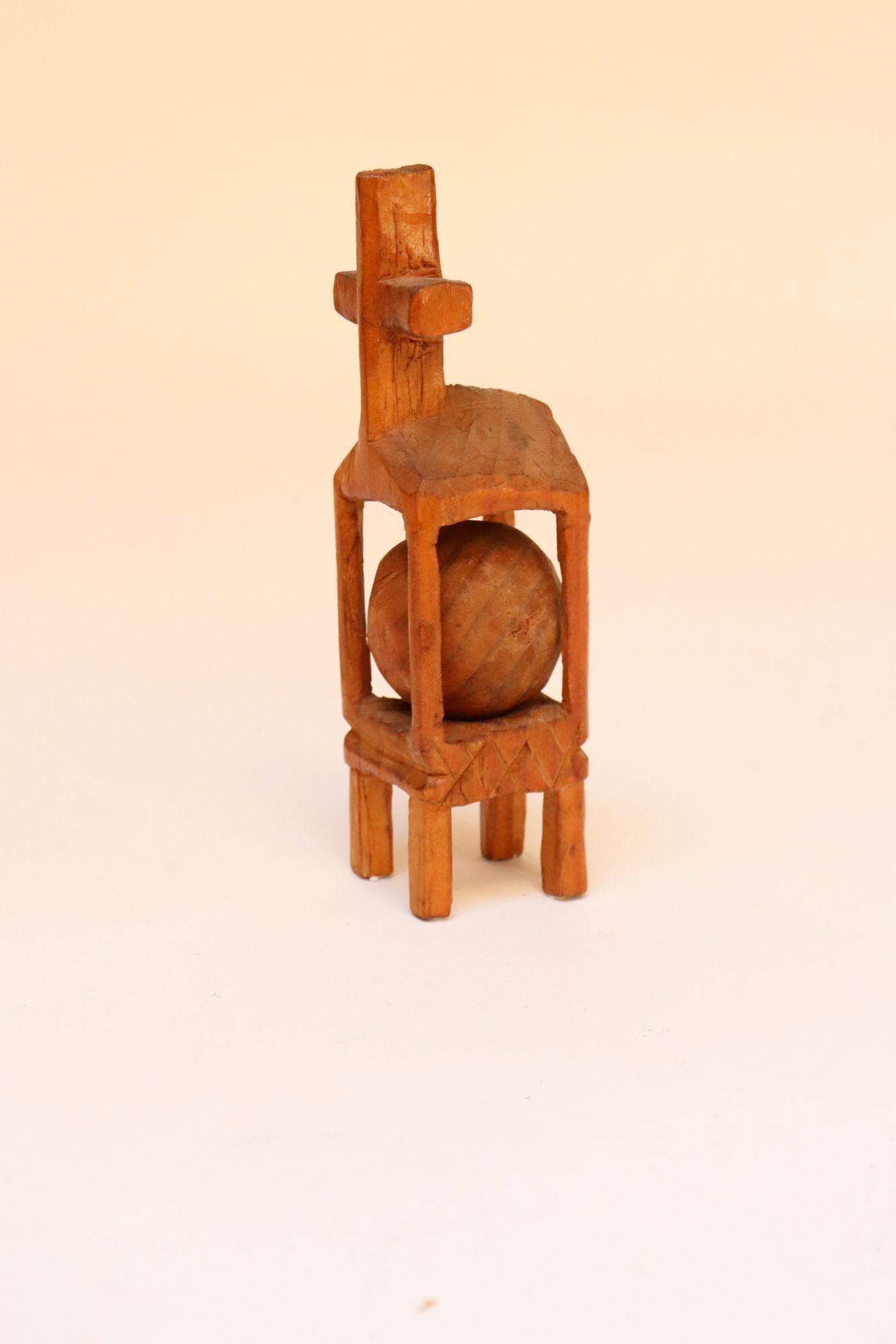 Artisanat Folk Art Carved Hand-Carved Devotional 