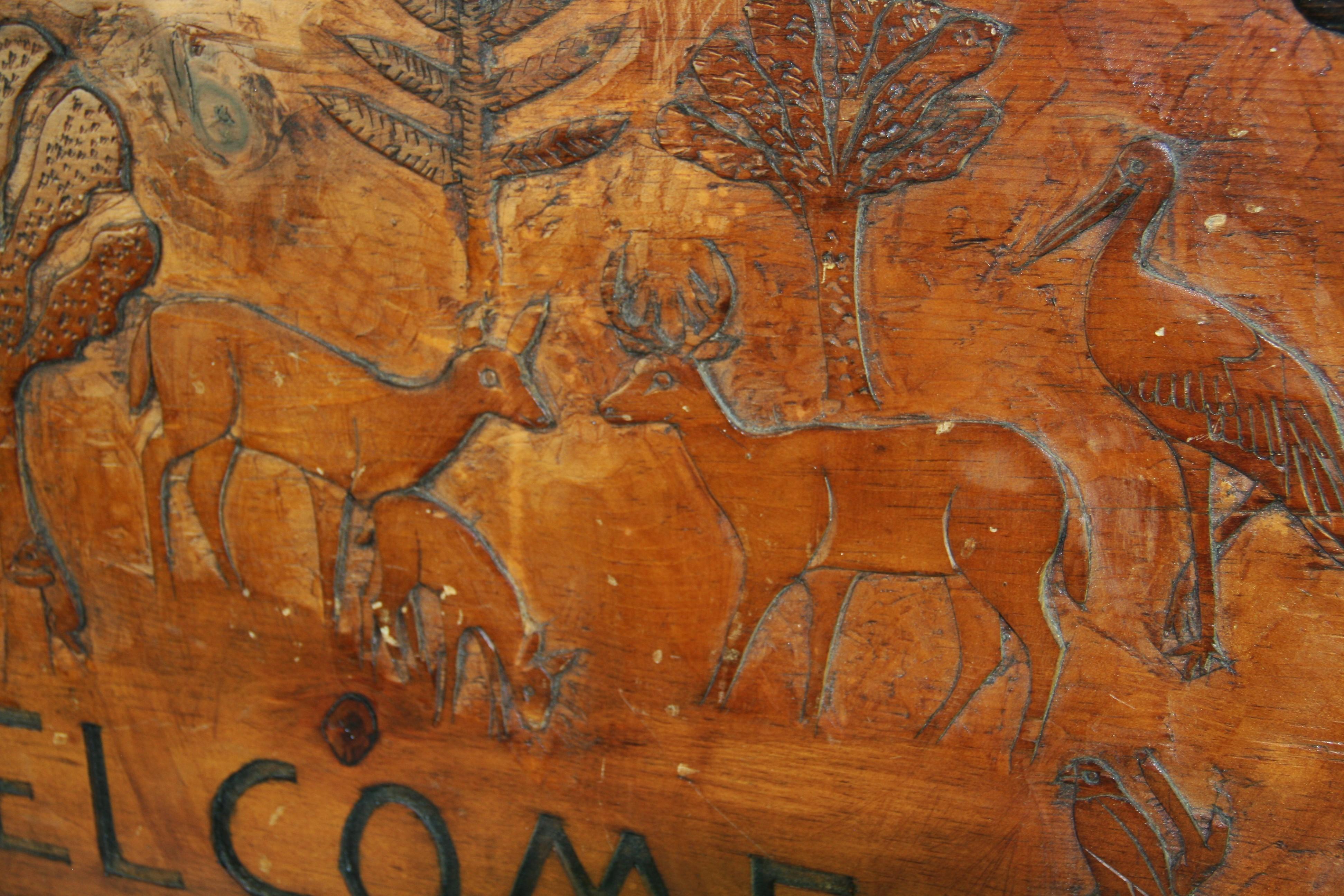Placa de bienvenida de animales del bosque tallada a mano Folk Art en venta 10