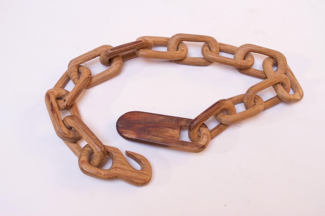 American Folk Art Hand Carved Spruce Whimsy Chain For Sale