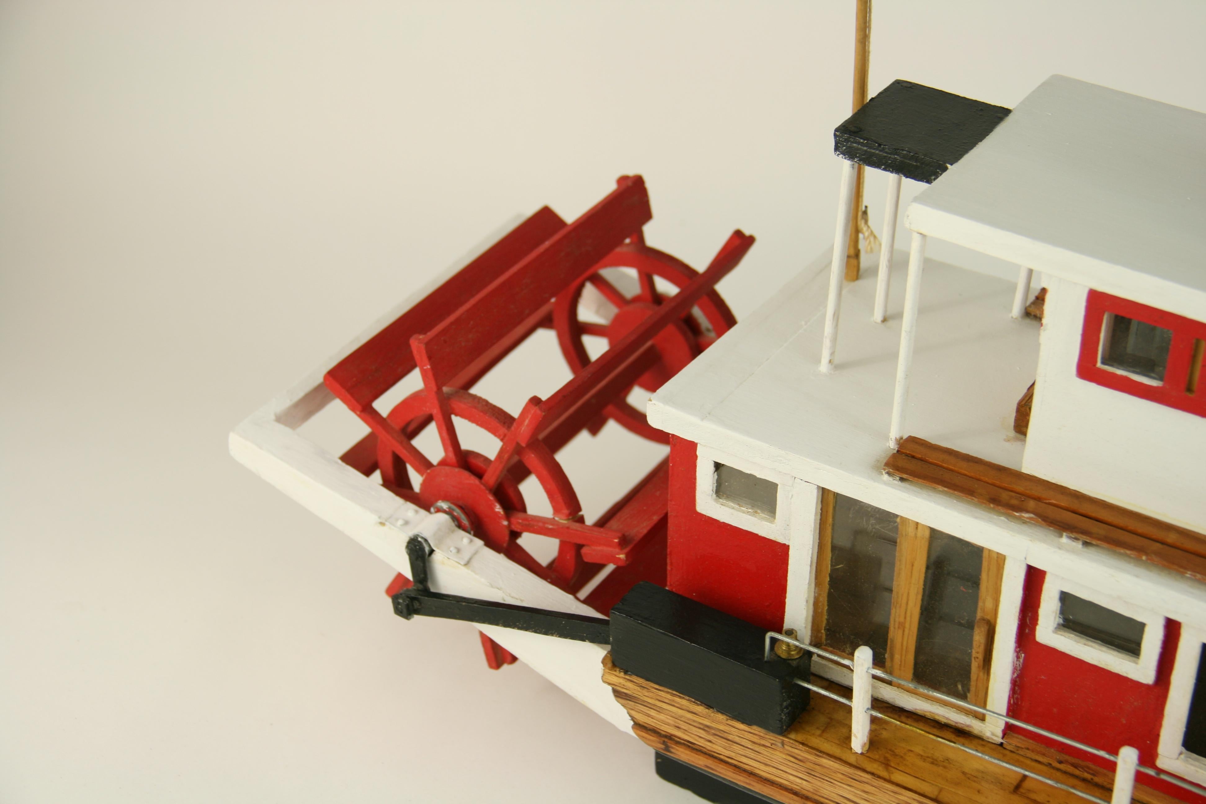 Art populaire Hand Made Maquette de bateau à roue à aubes en vente 6