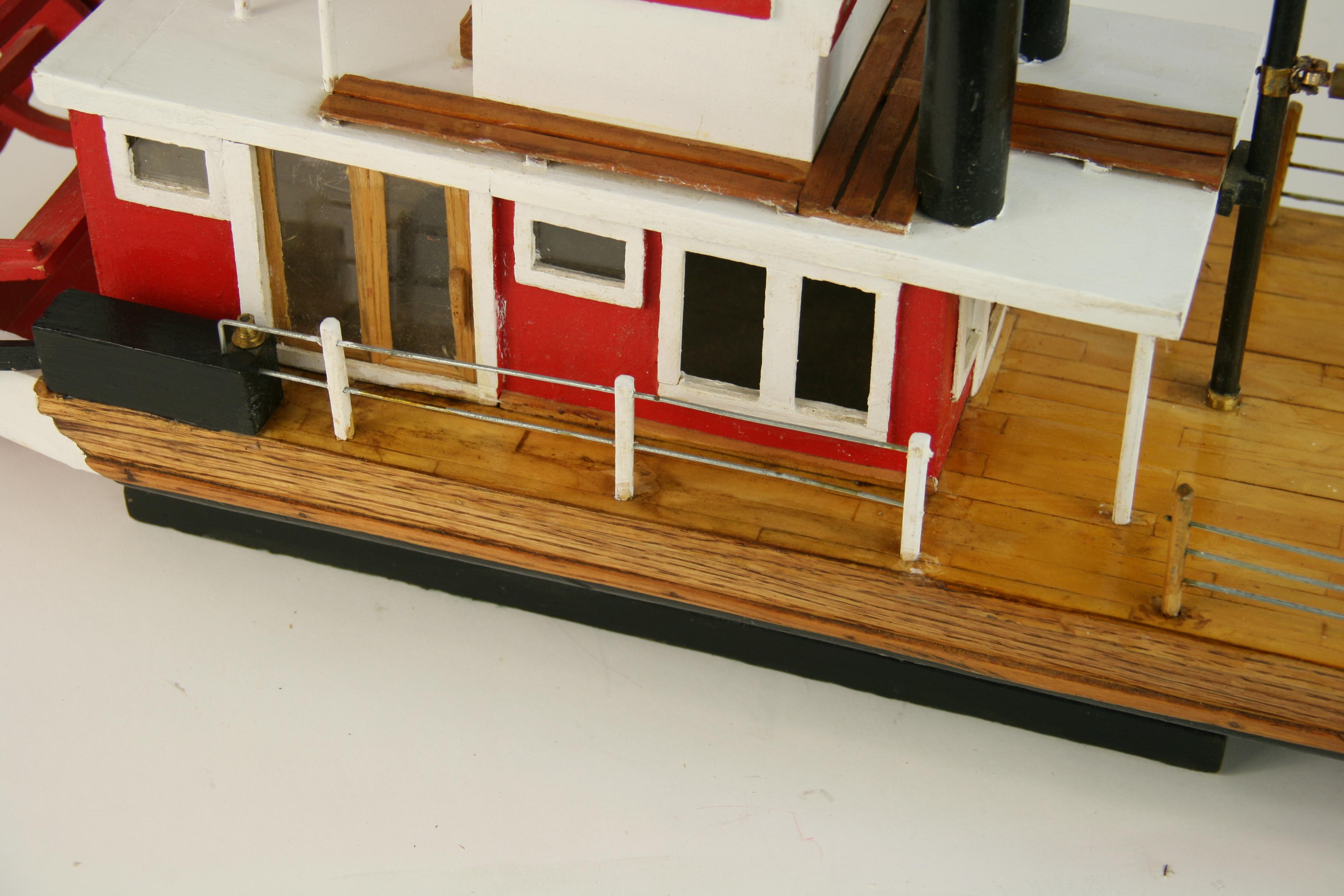 Art populaire Hand Made Maquette de bateau à roue à aubes en vente 9