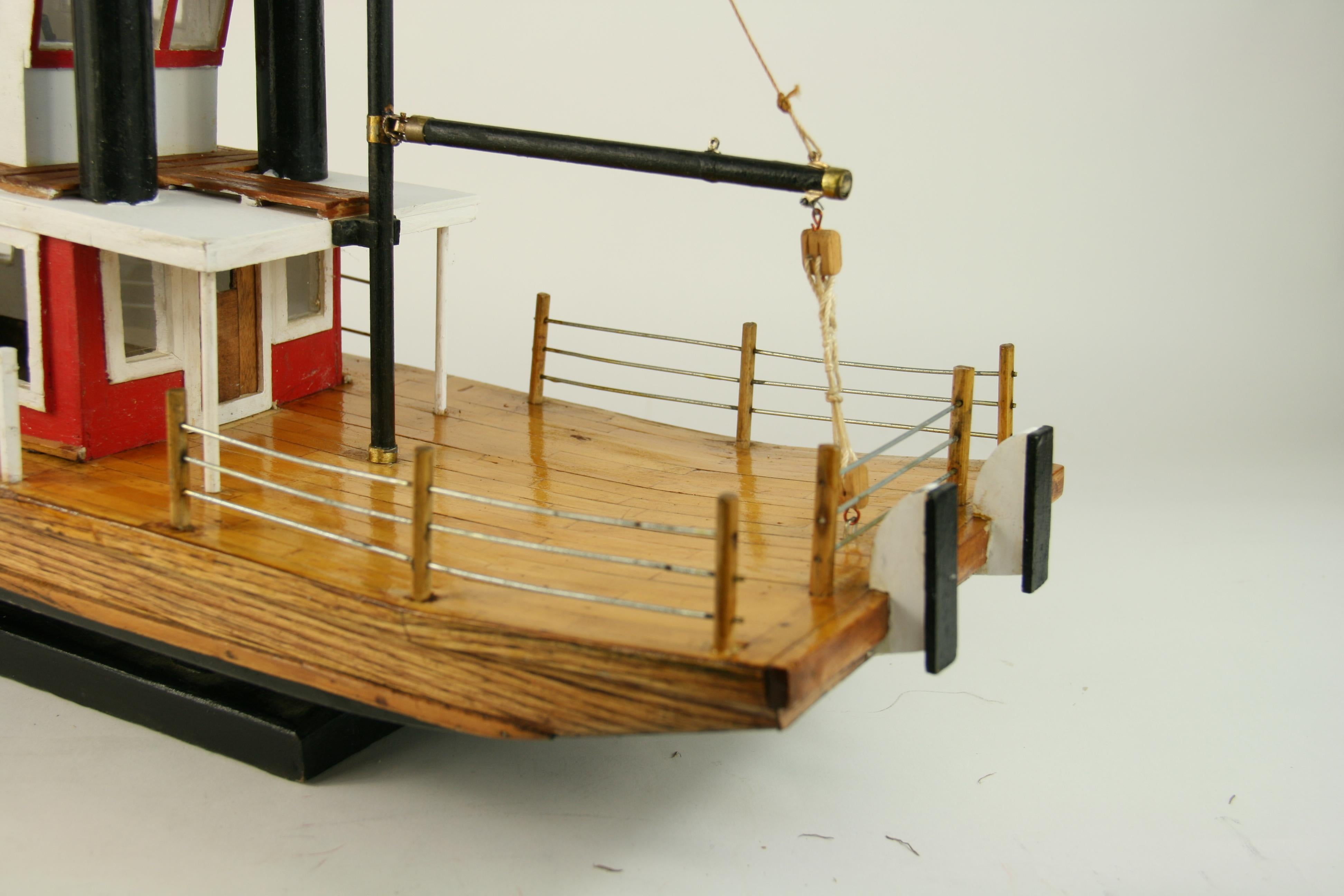 Art populaire Hand Made Maquette de bateau à roue à aubes en vente 10