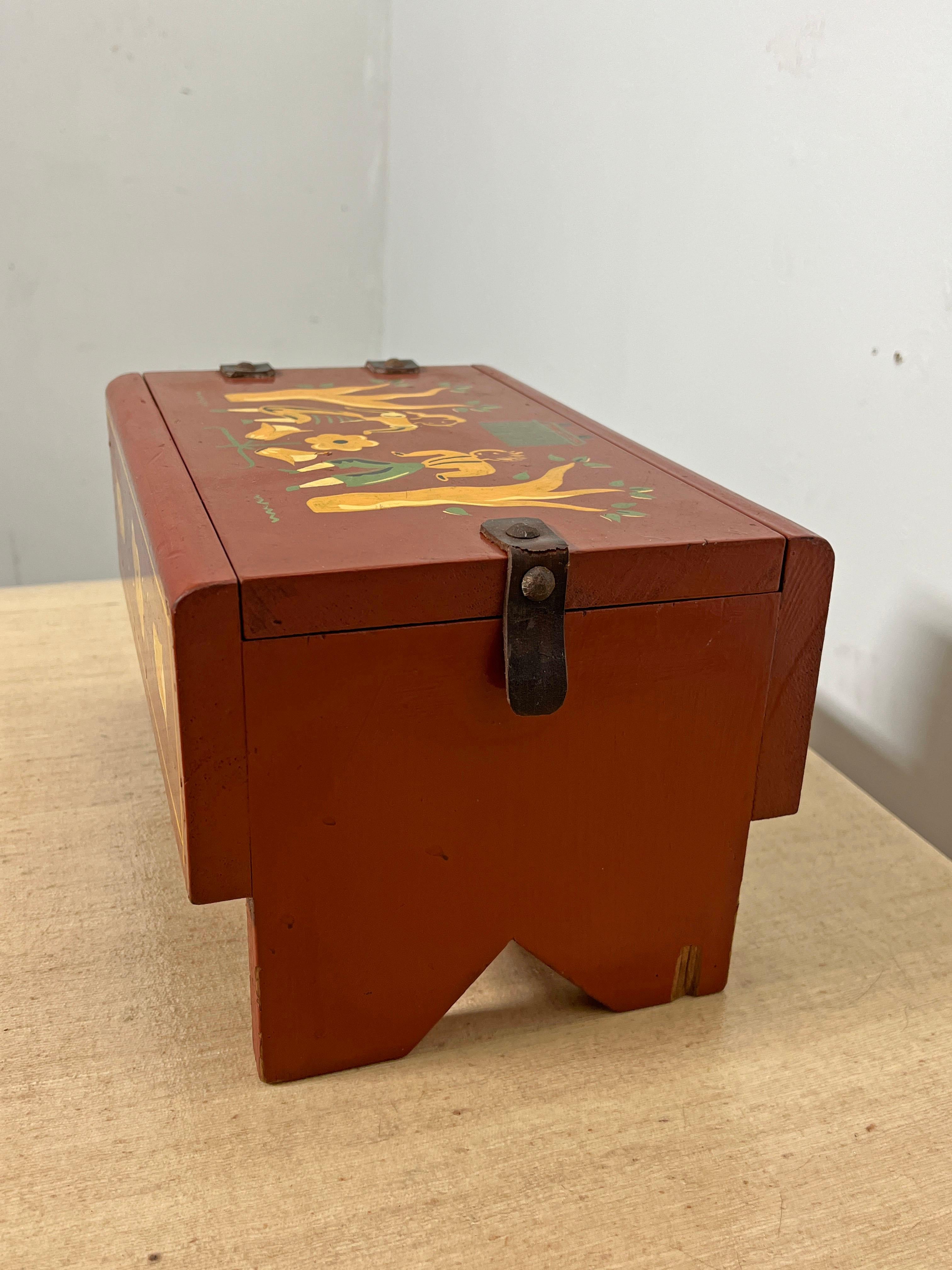 Caja de Baratijas de Arte Popular Pintada a Mano al Estilo de Peter Hunt Circa 1940s mediados del siglo XX en venta