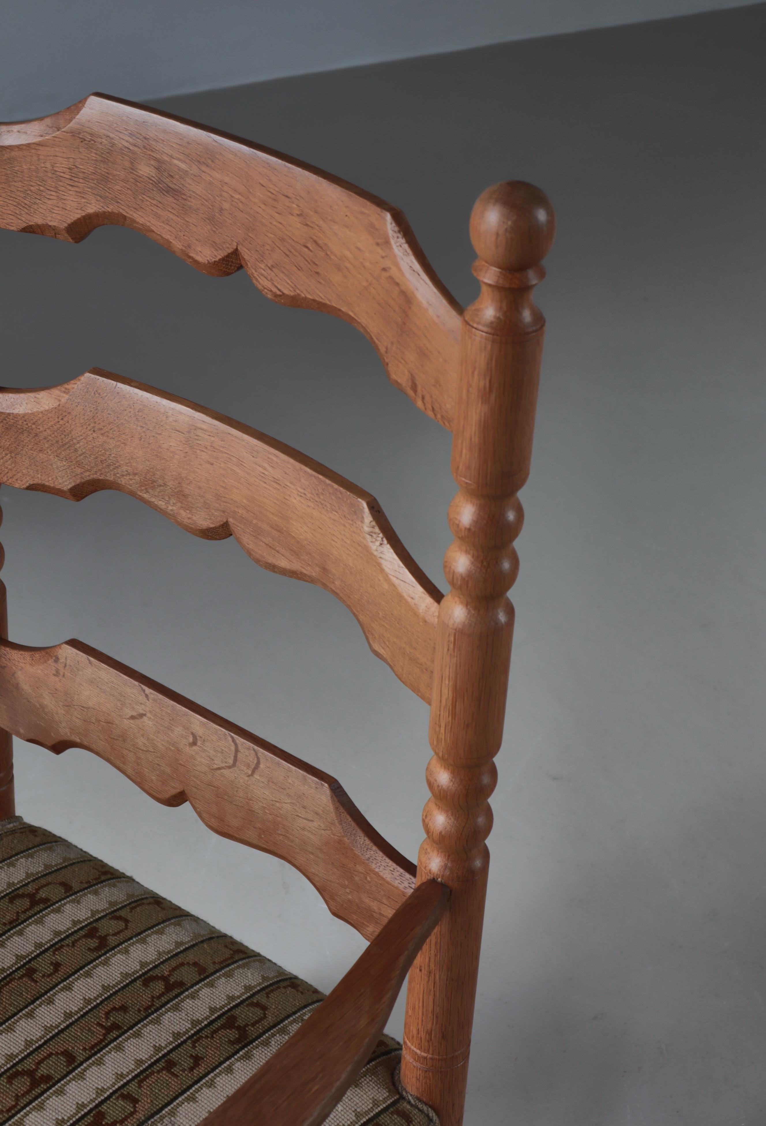 Folk Art Oakwood Rocking Chair by Cabinetmaker Hans Dau, Denmark, 1930s For Sale 3