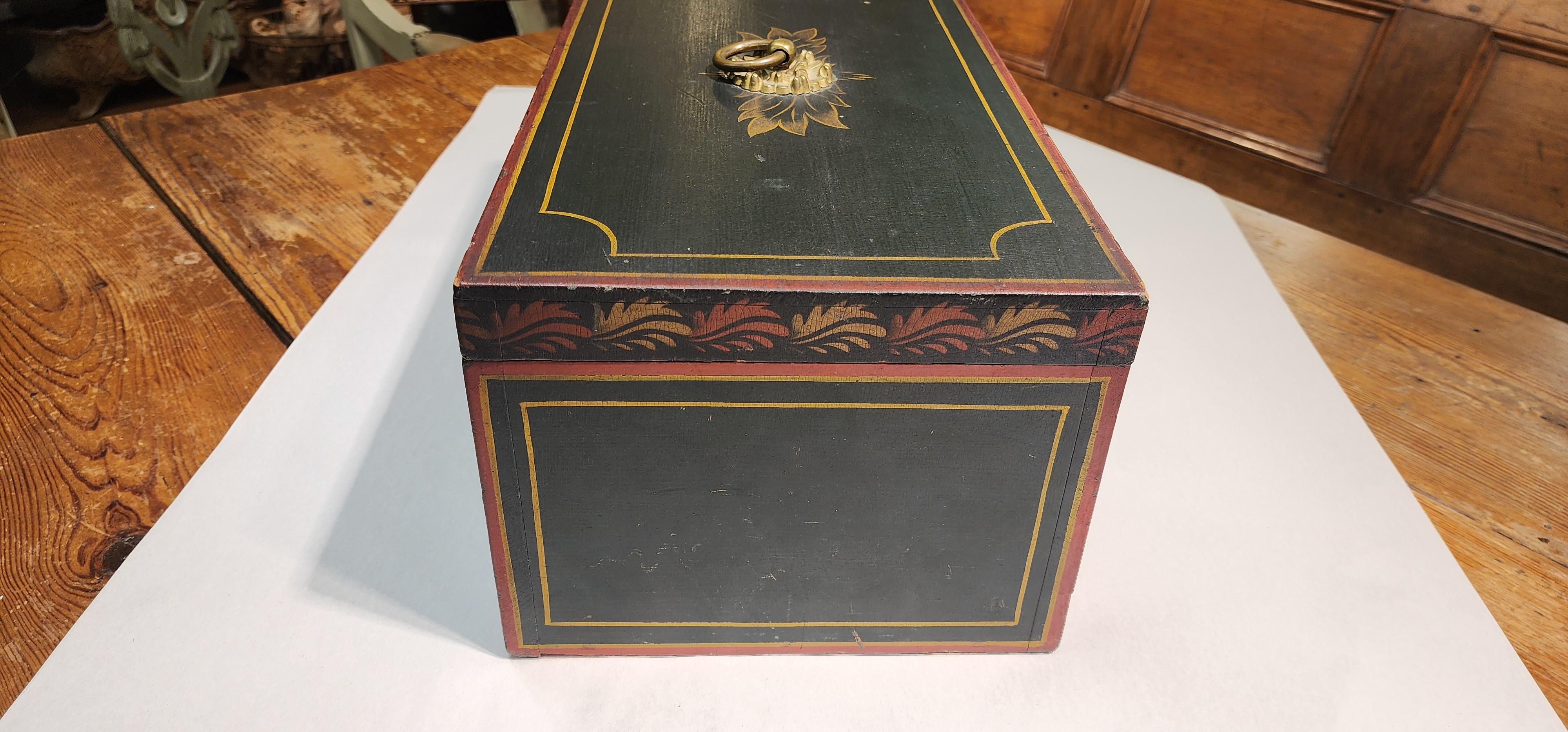 Caja de documentos pintada al estilo folclórico Siglo XIX Americano Pintura en venta