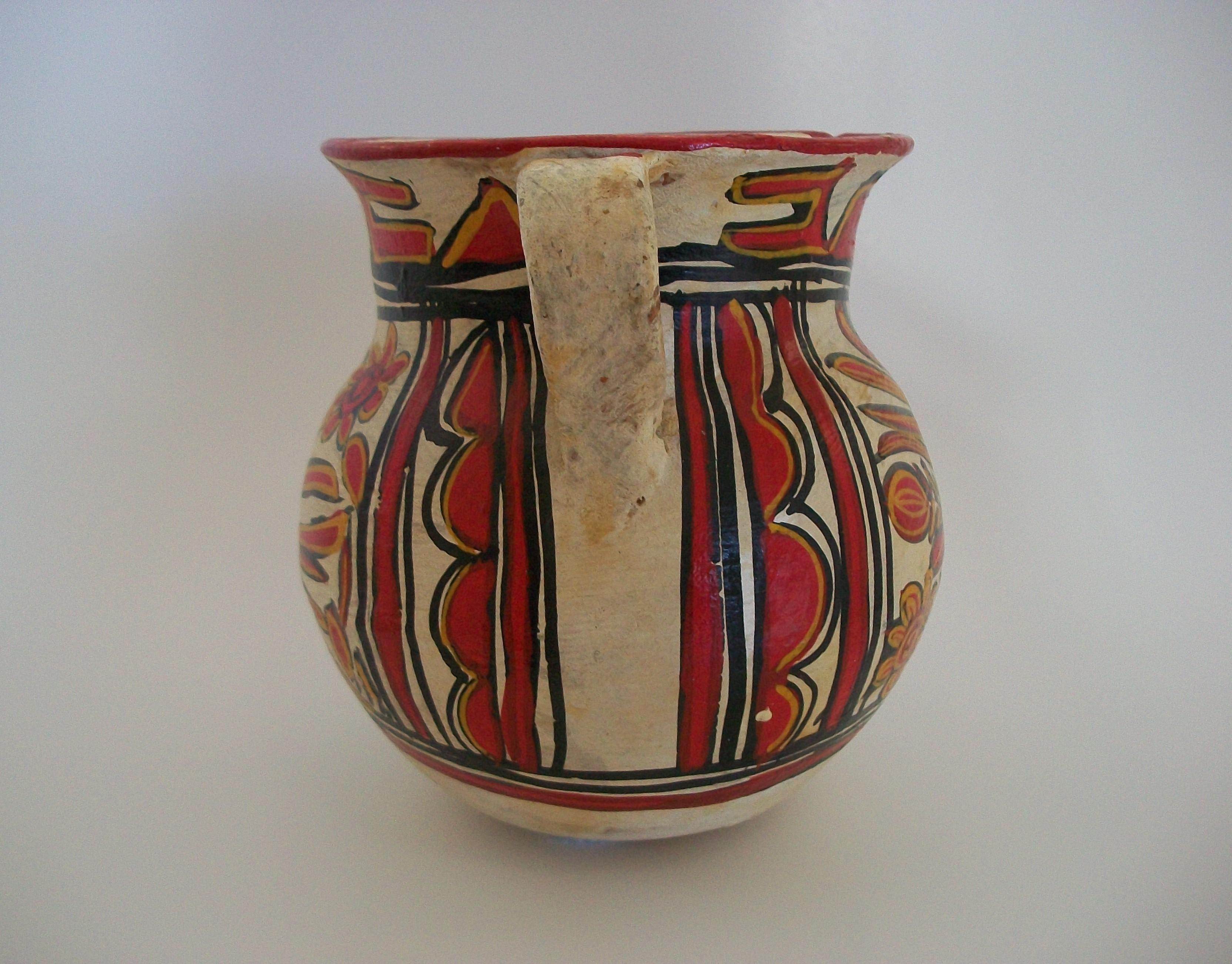 Volkskunst-Krug aus Keramik – handbemalte Vögel und Blumen – Mexiko – ca. 1920er Jahre im Angebot 4