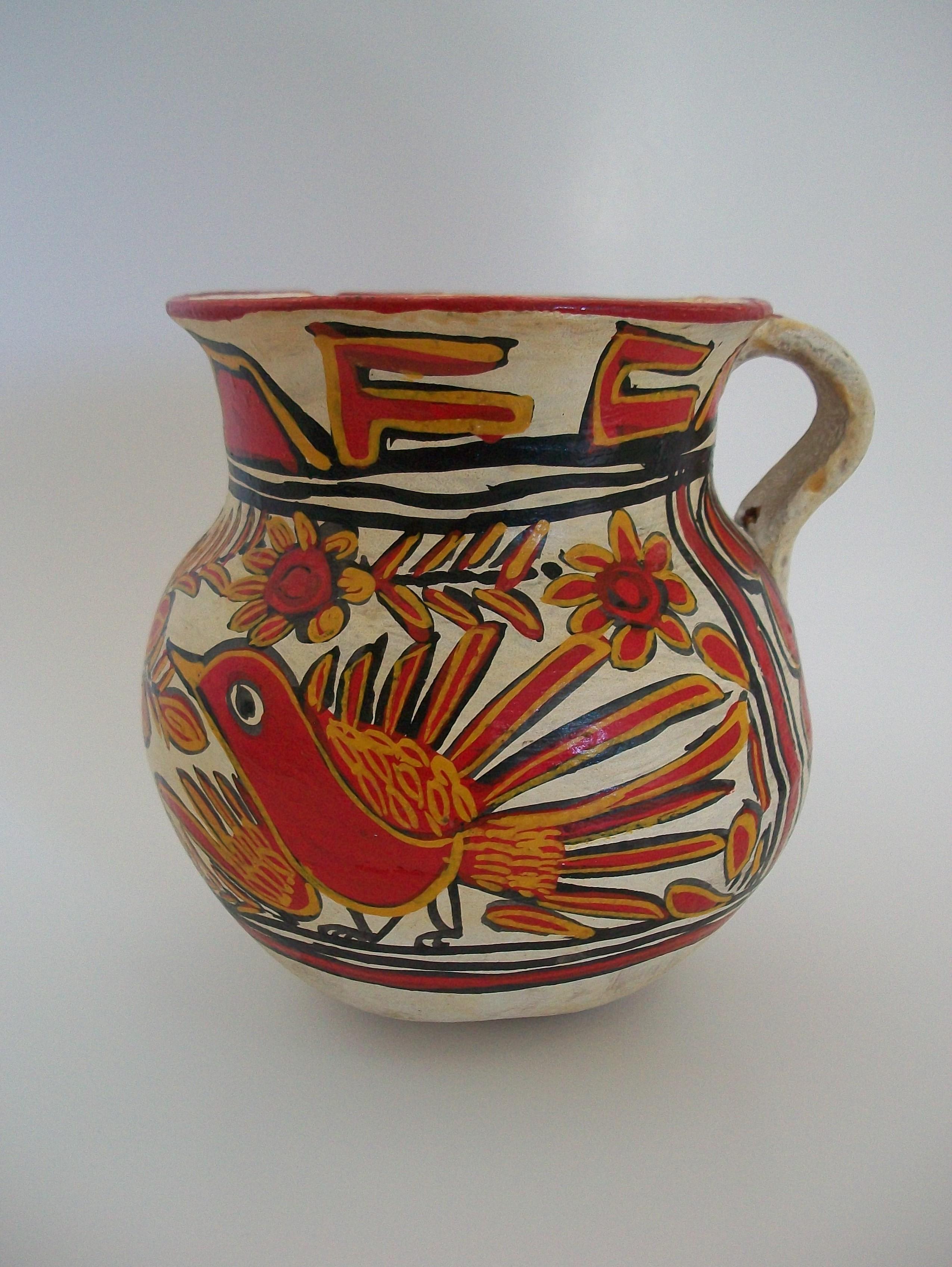 Volkskunst-Krug aus Keramik – handbemalte Vögel und Blumen – Mexiko – ca. 1920er Jahre (Handgefertigt) im Angebot