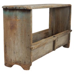 Folk Art Rustikale Primitive Kiefer Lagerung Bank oder Tisch von Gordon circa 1920's