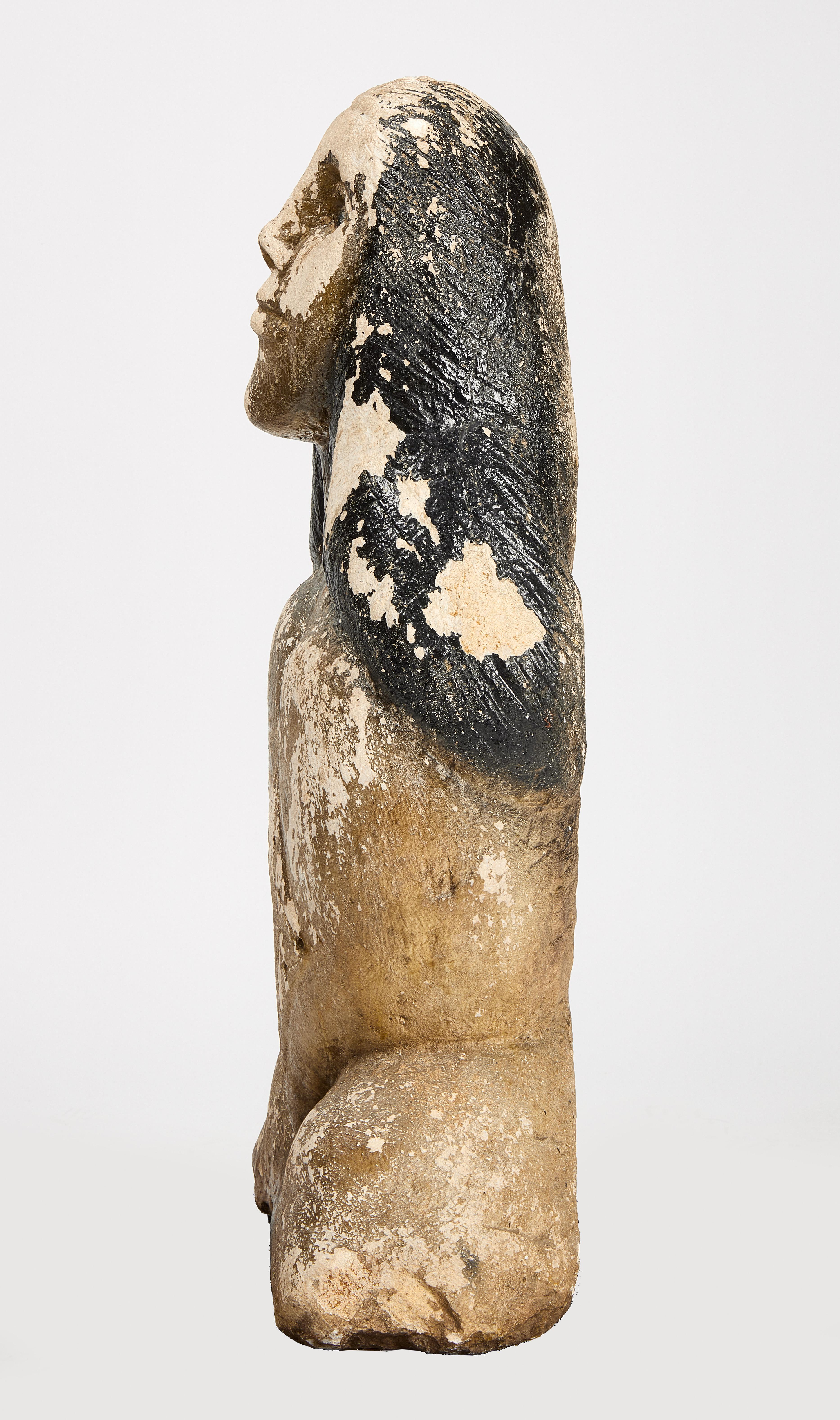 Escultura de arte popular de una mujer Arte popular en venta