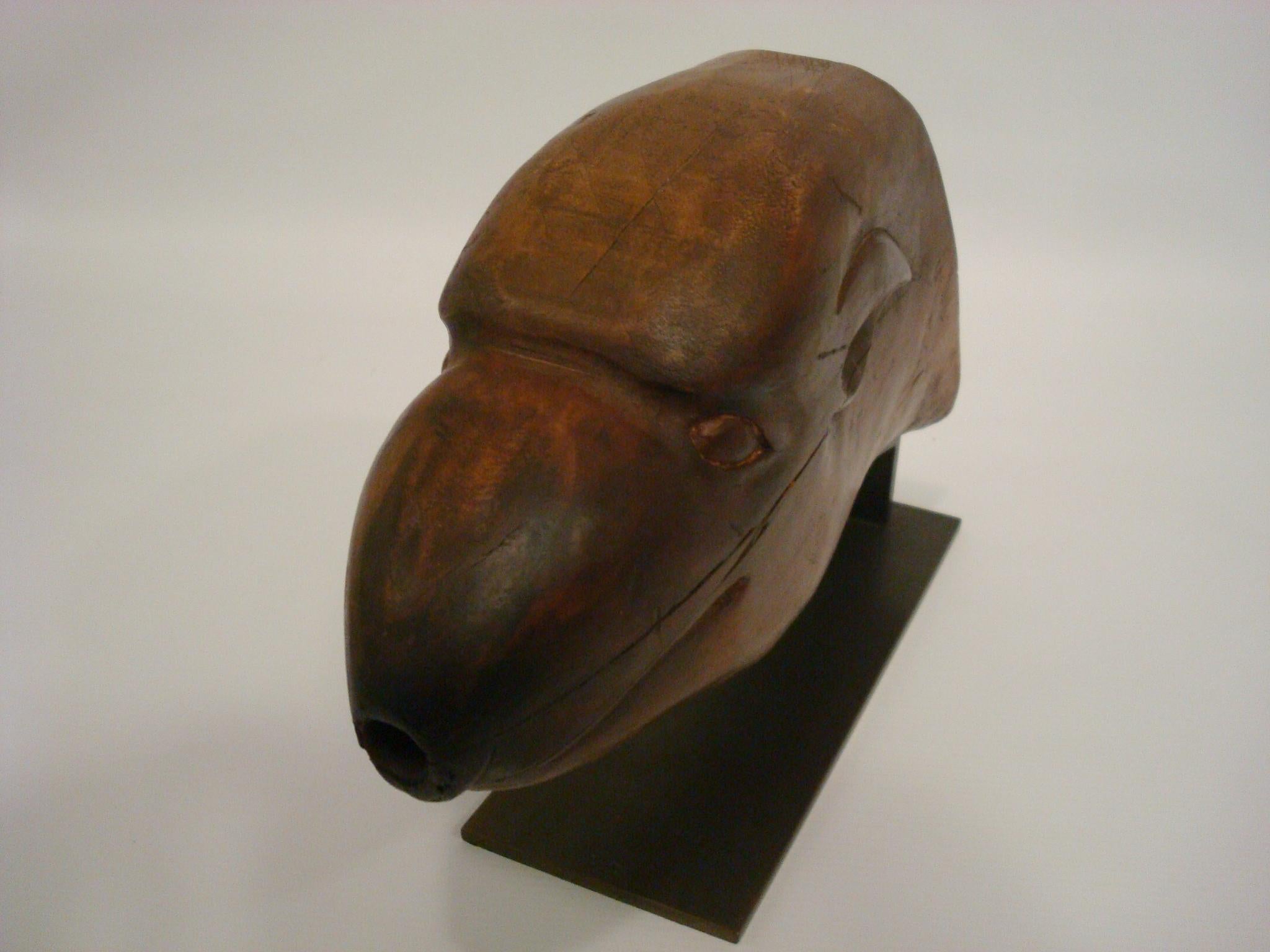 Sculpture d'art populaire représentant la tête d'un phoque, Amérique du Sud, années 1930 en vente 3