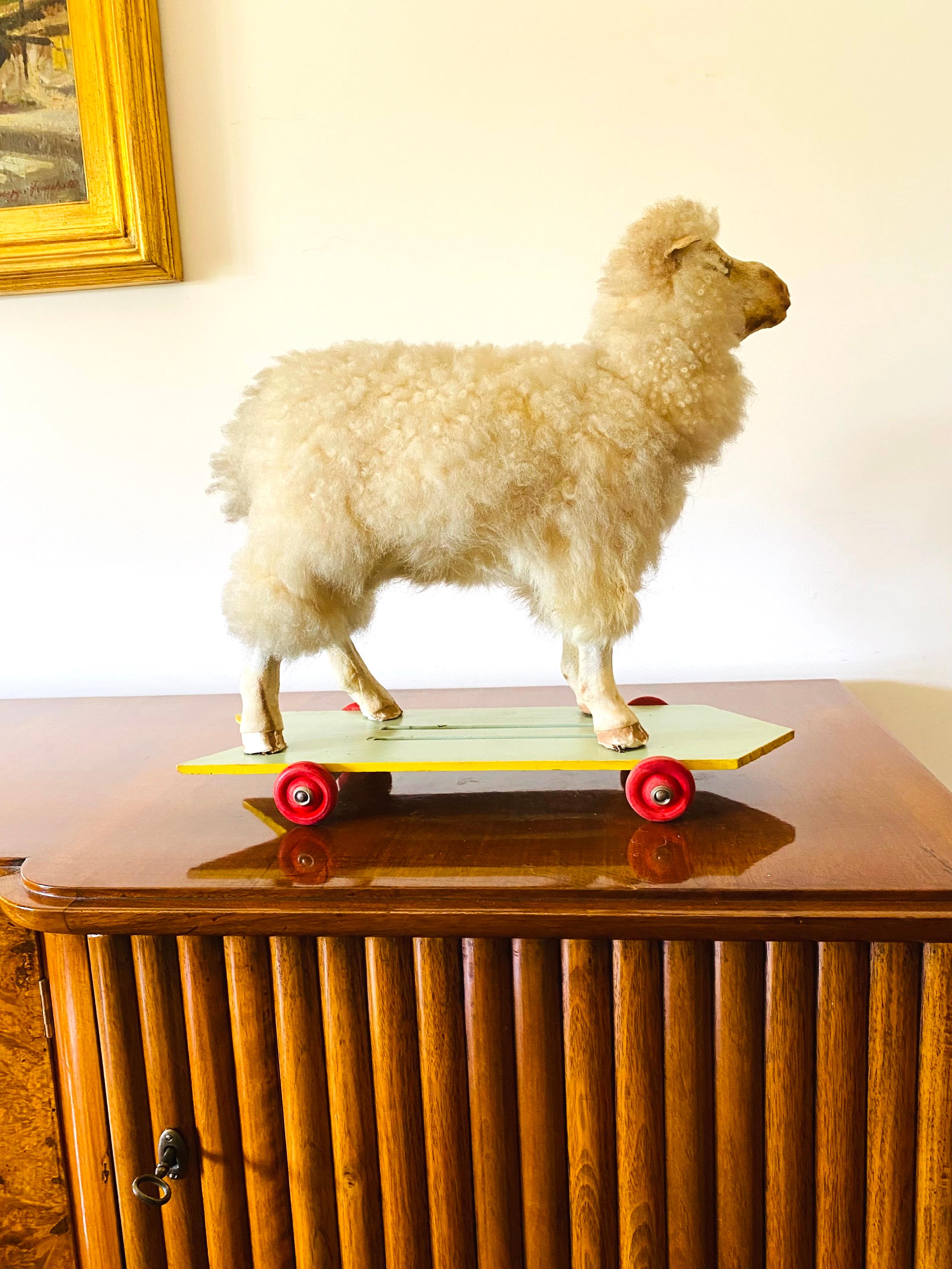 Folk Art Sheep Rolling Toy, first half of 20th Century For Sale 14