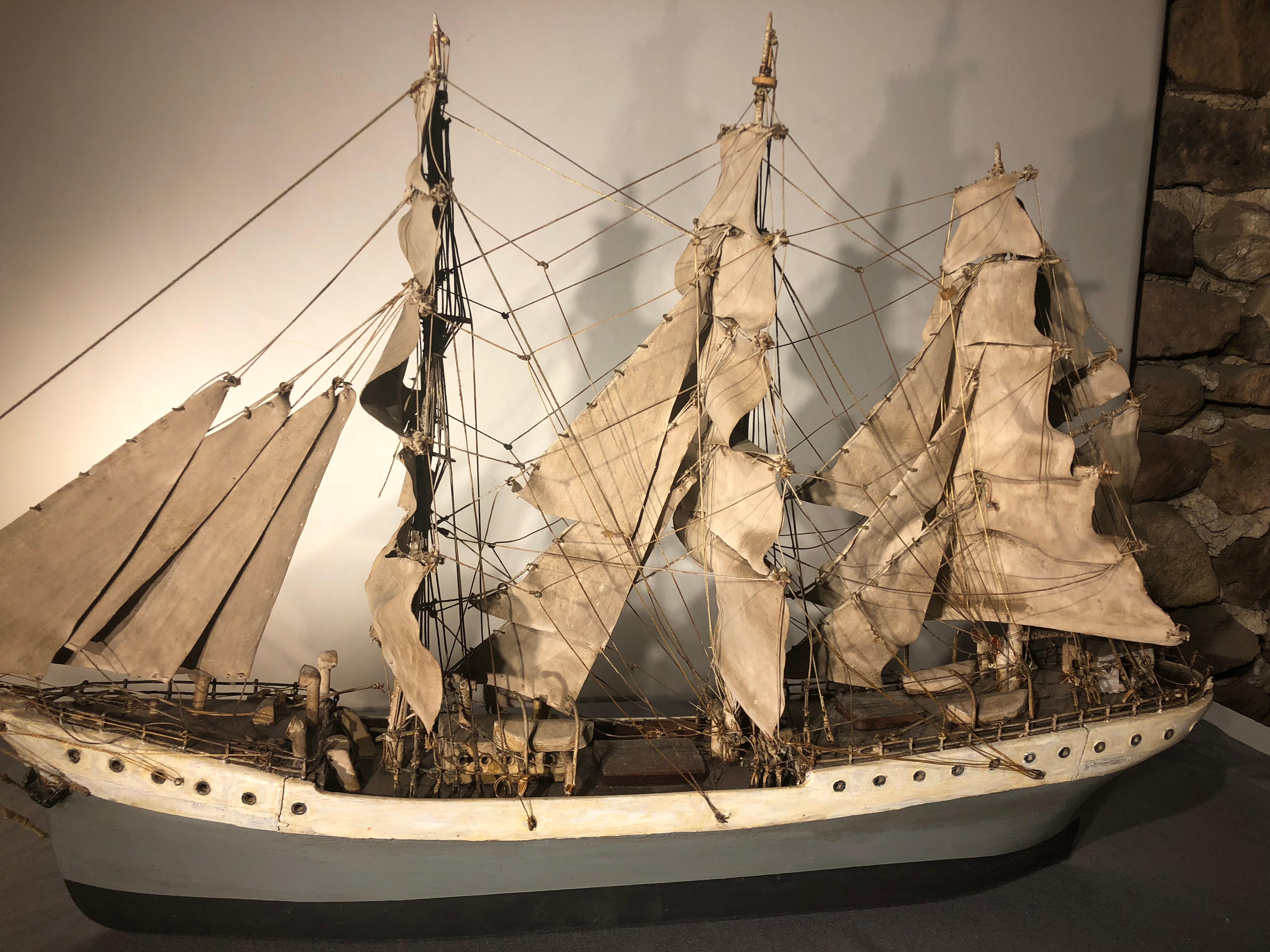 Folk Art Ship Model In Good Condition For Sale In Doylestown, PA