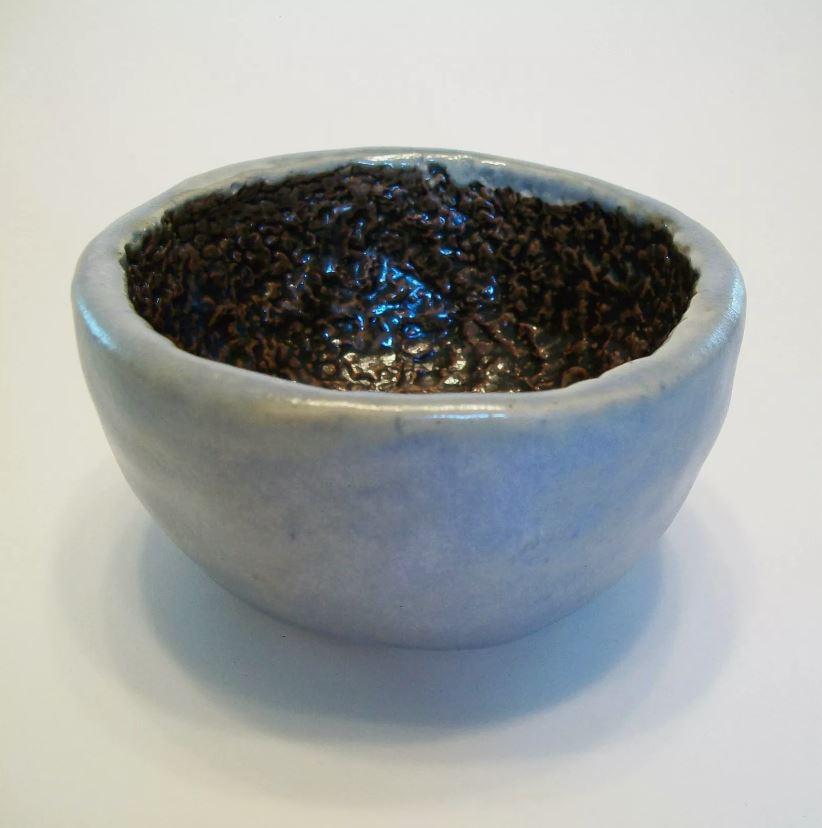 Cuenco de cerámica Folk Art Studio Pottery - Interior texturizado - Firmado - Canadá - Finales S. XX Arte popular en venta