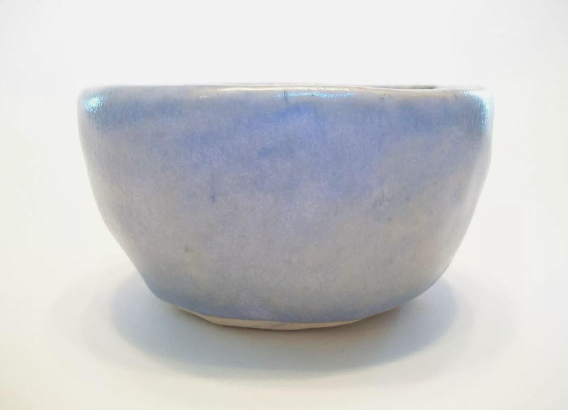 Cuenco de cerámica Folk Art Studio Pottery - Interior texturizado - Firmado - Canadá - Finales S. XX siglo XX en venta