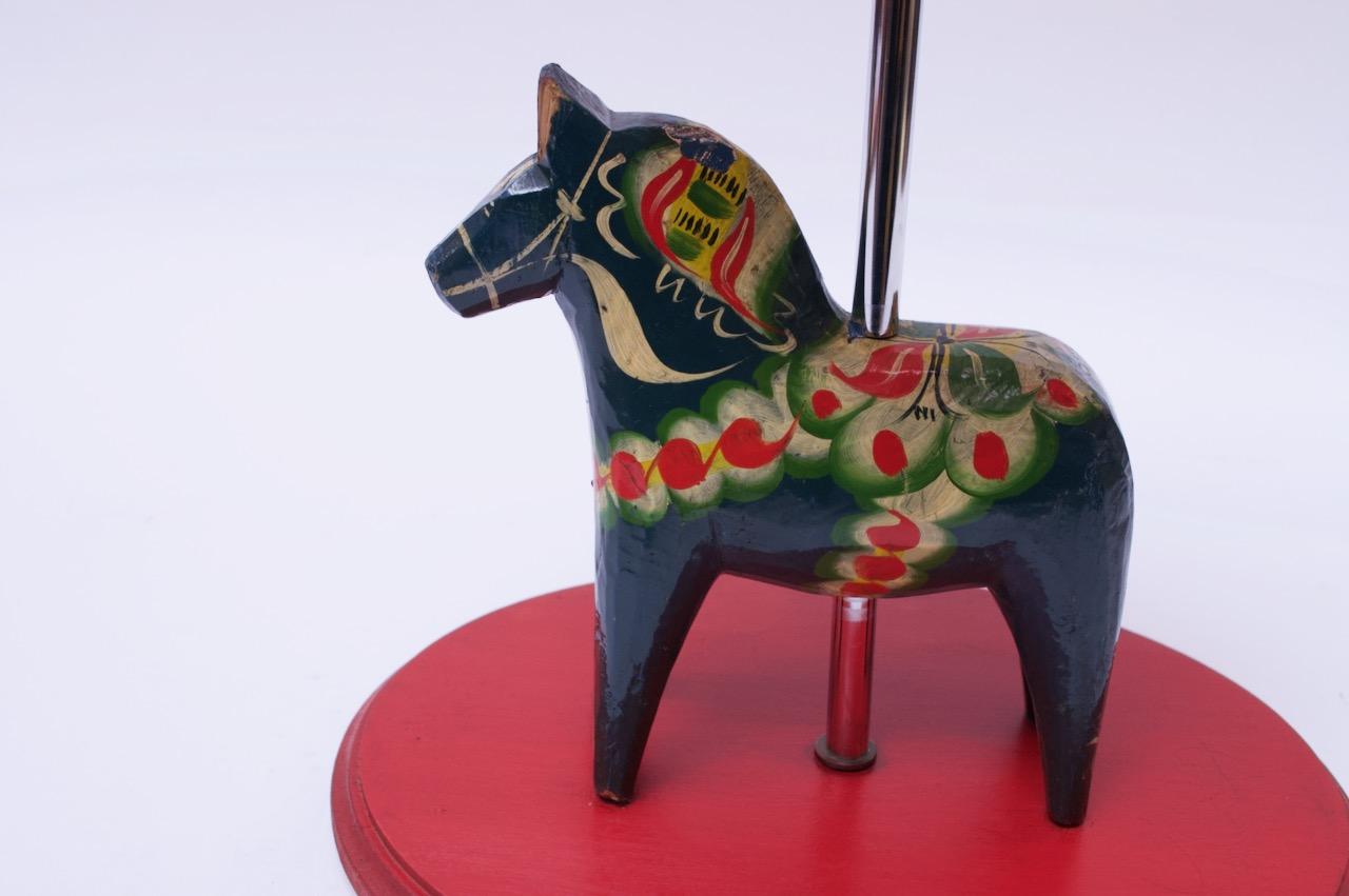Folk Art Swedish Dala Horse Lamp In Good Condition In Brooklyn, NY