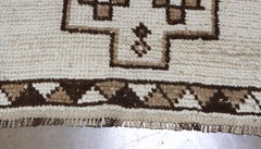 Folk Art Triangular Ivory and Brown Motif Wool Rug 3'1''x11'